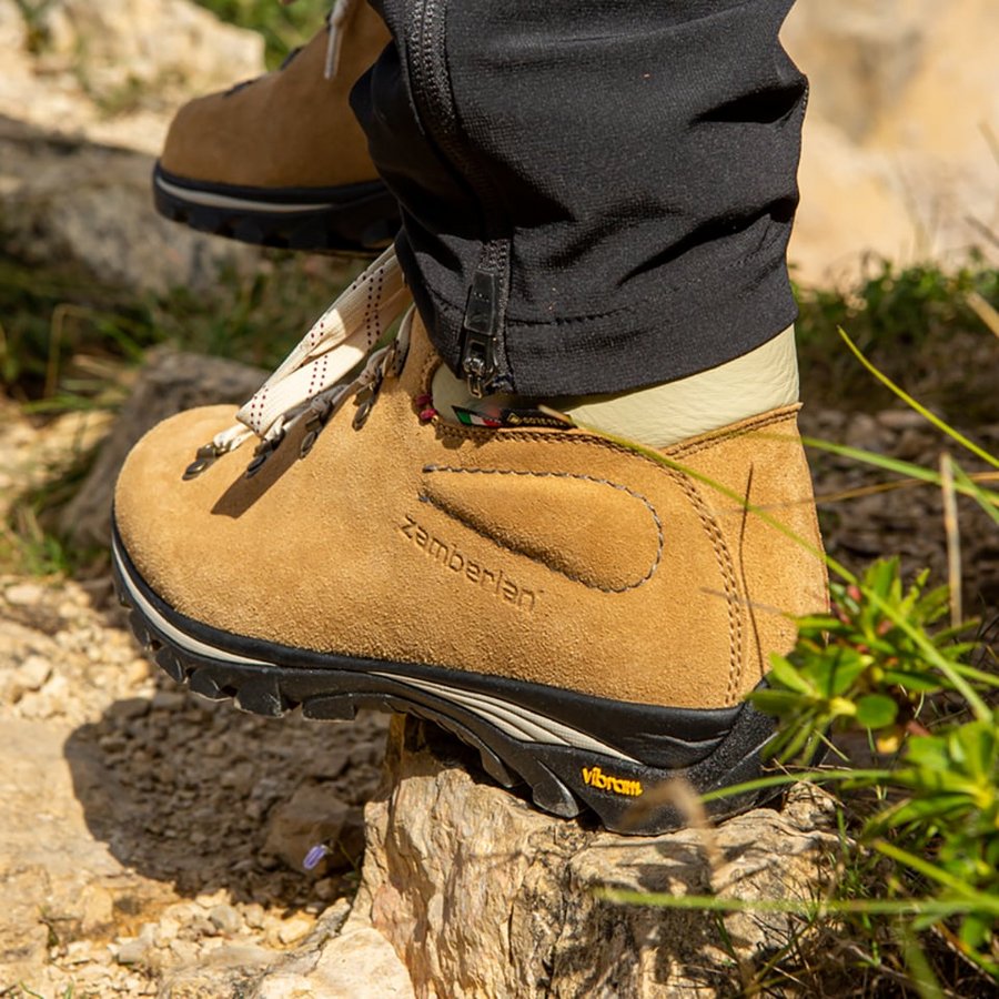 Zamberlan 333 Frida Gore Tex Outdoor Shoes AbsoluteSnow