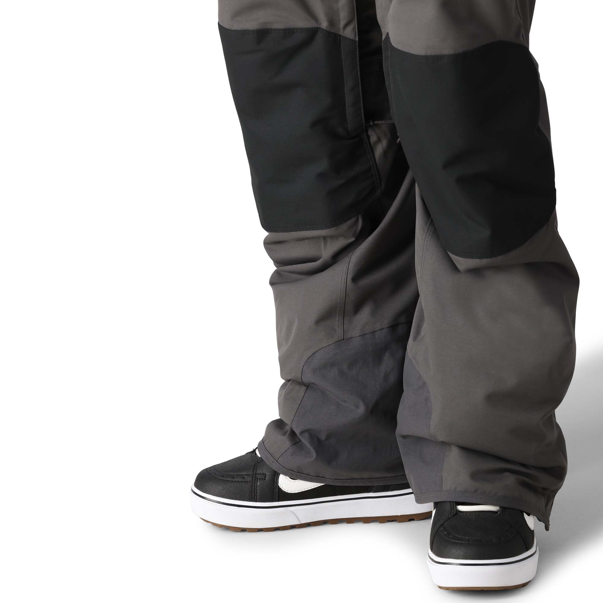 686 Hot Lap Insulated Snowboard/Ski Bib Pants
