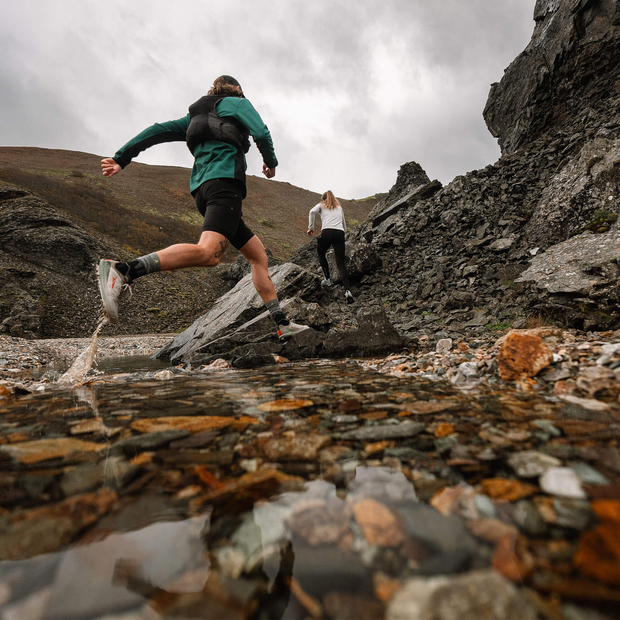 Altra Lone Peak 9+  Trail Running Shoes