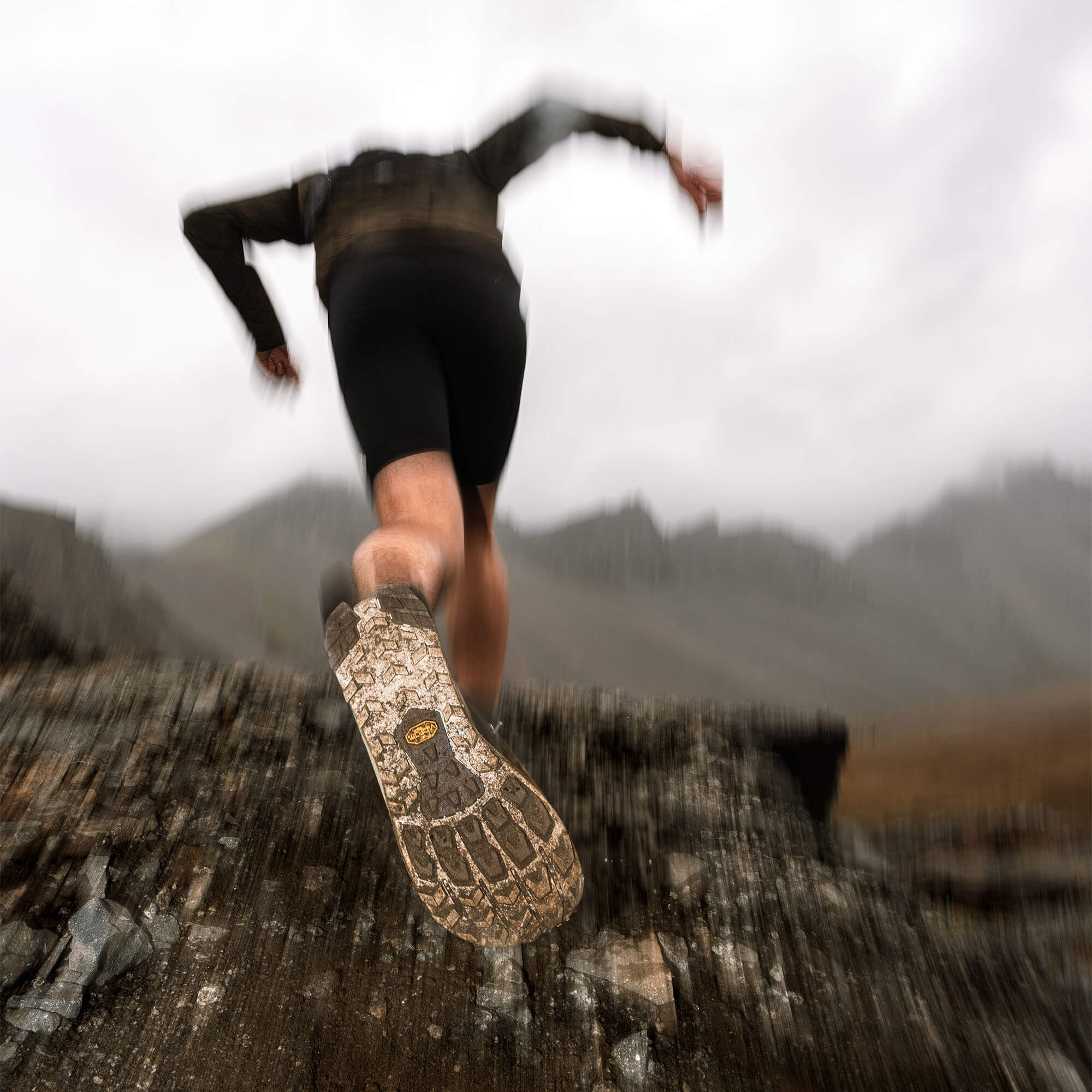 Altra Lone Peak 9+  Trail Running Shoes