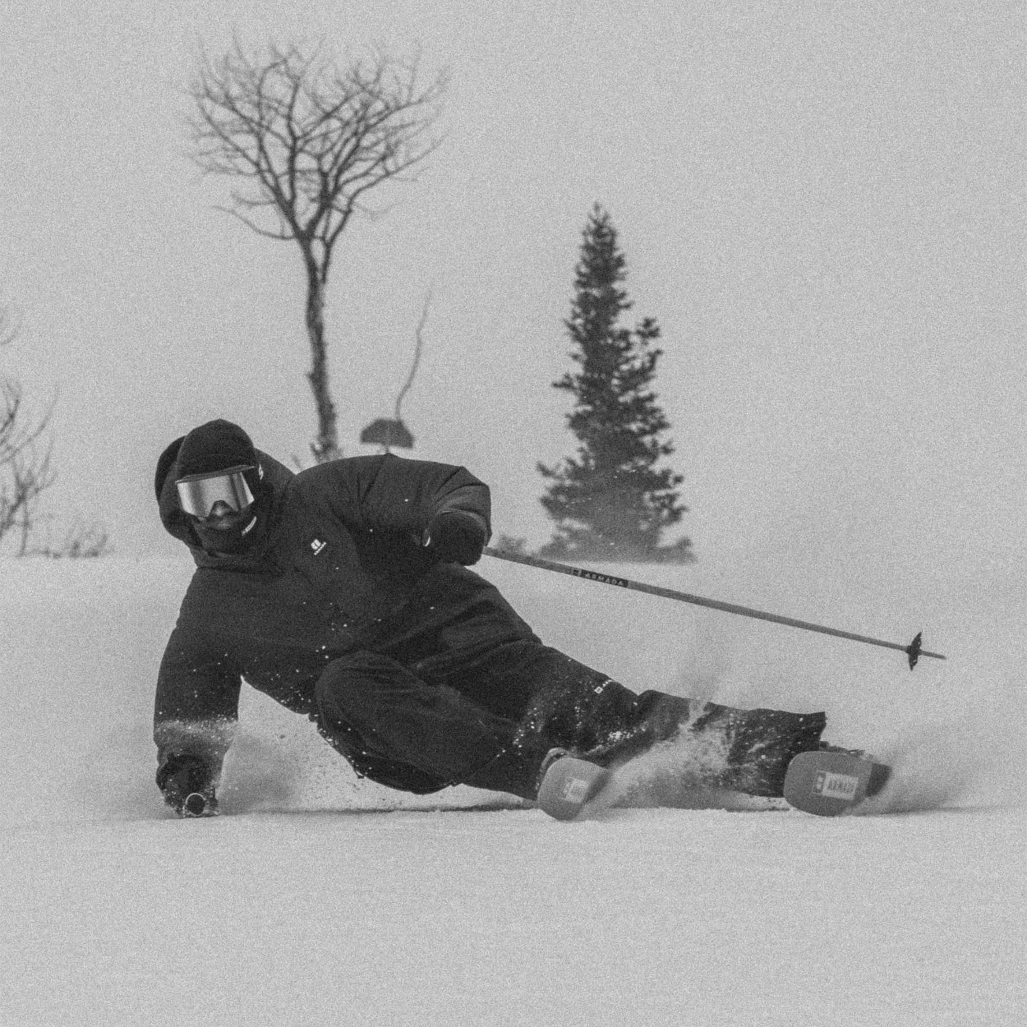 Armada Declivity 92 Ti Skis + Strive 11 Bindings