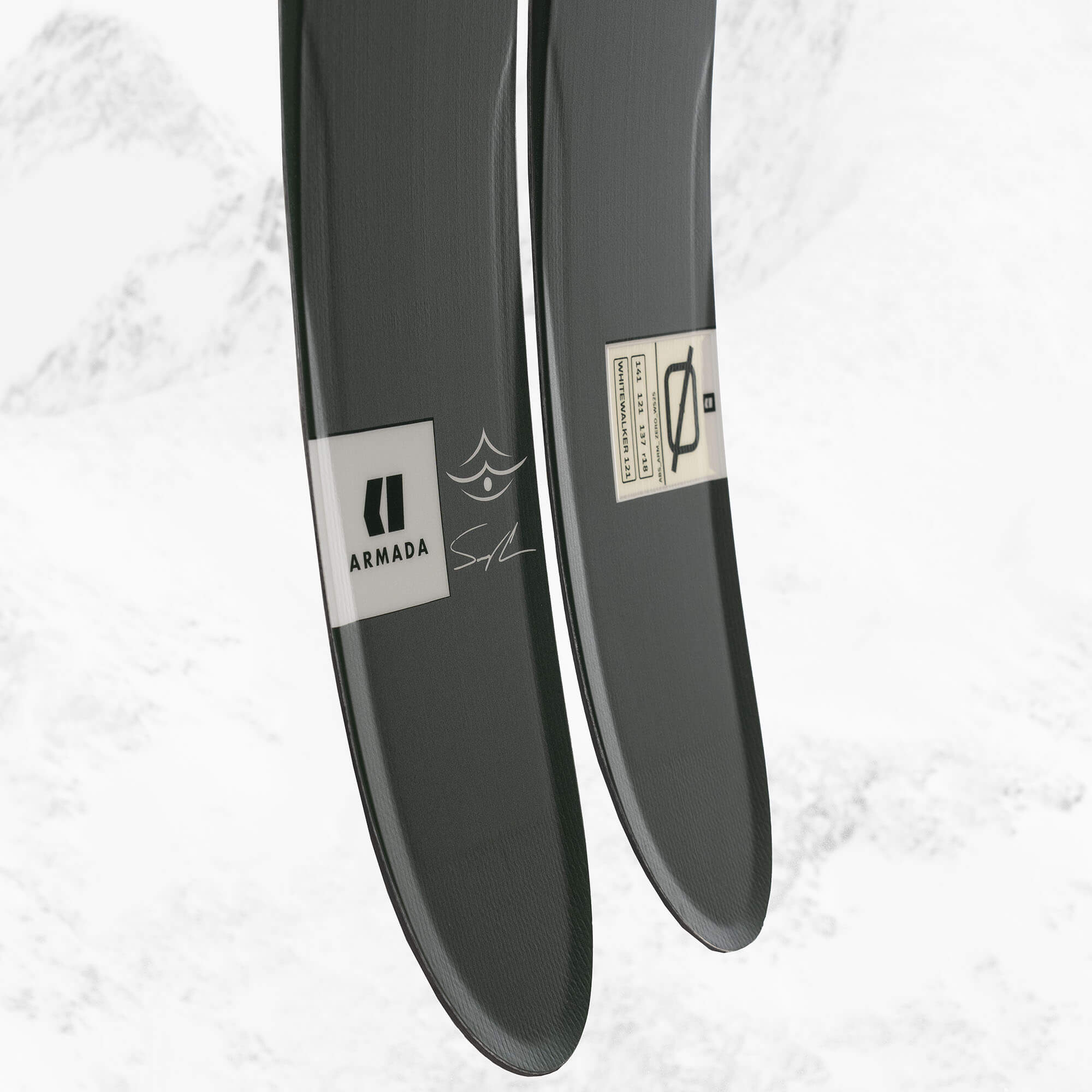 Armada White Walker 121 Skis