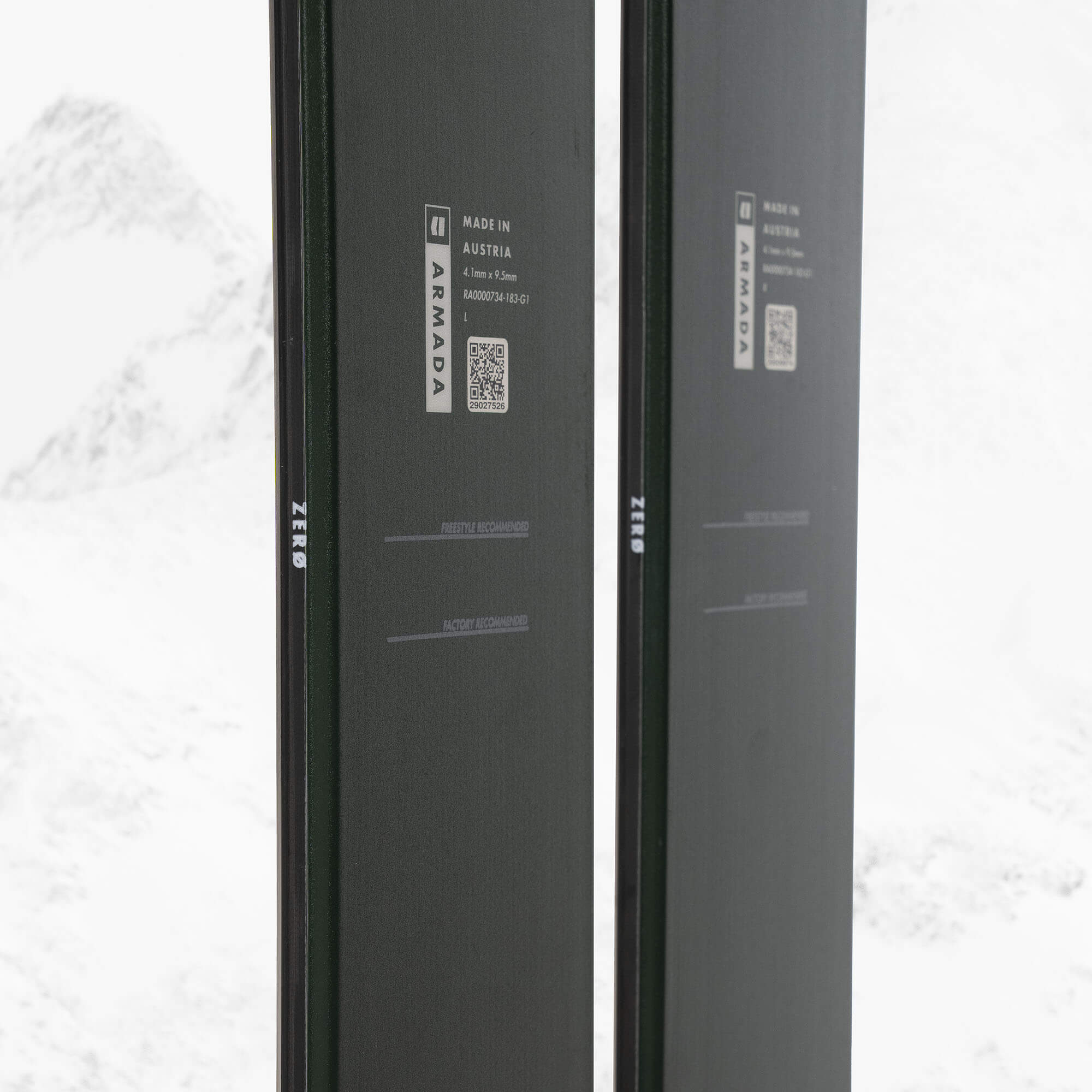 Armada White Walker 121 Skis