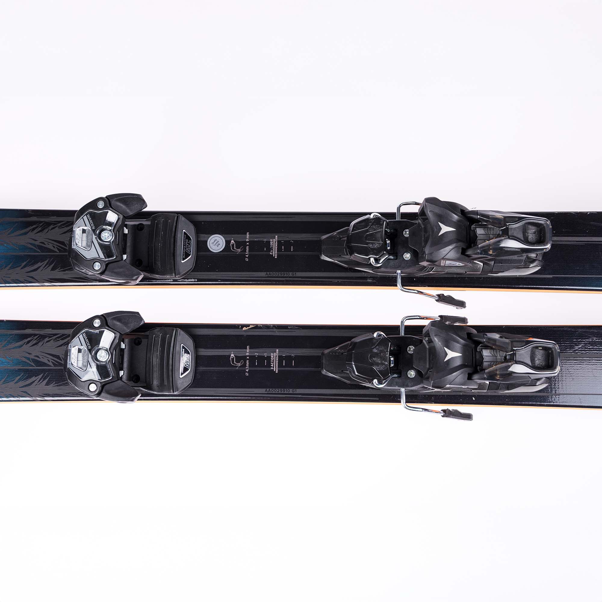 Ex Demo Atomic Maverick 86 C Skis With Atomic Warden Bindings