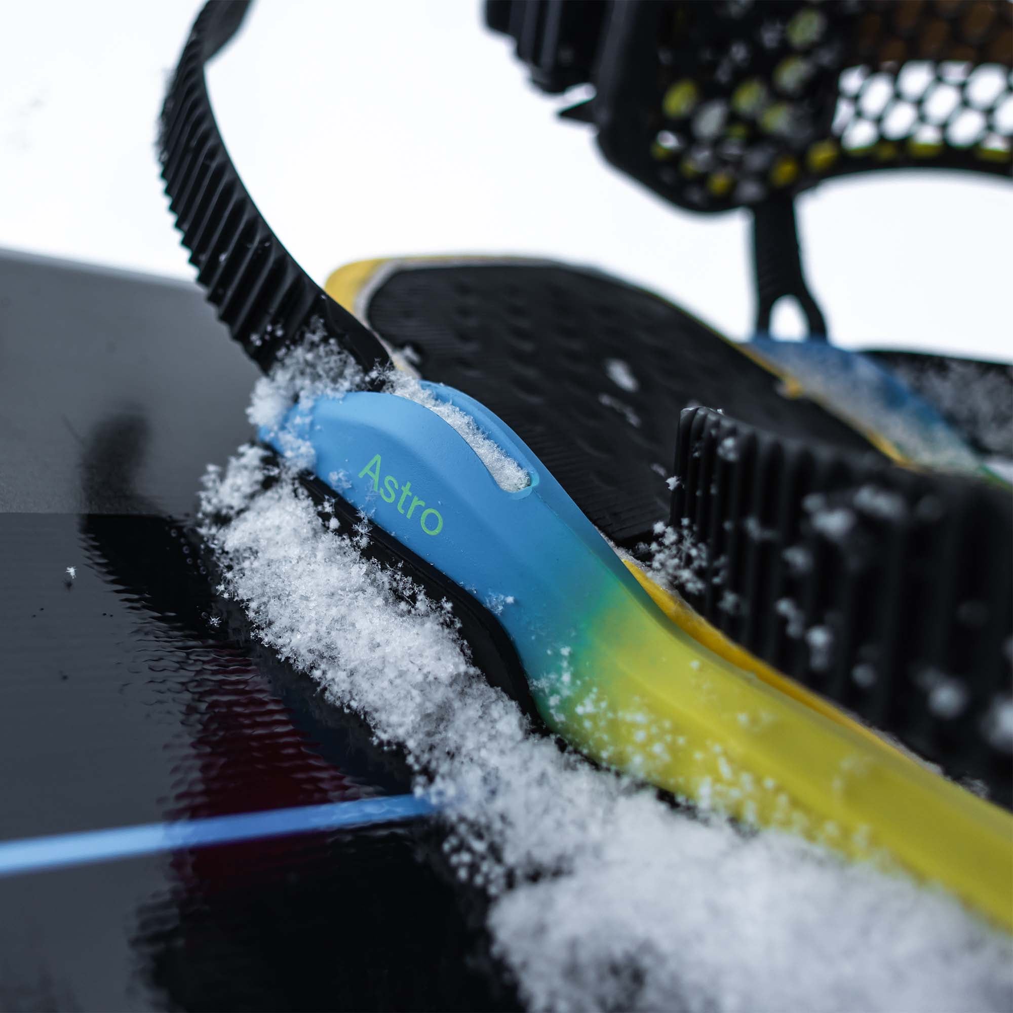 Bataleon Astro Asymwrap Snowboard Bindings