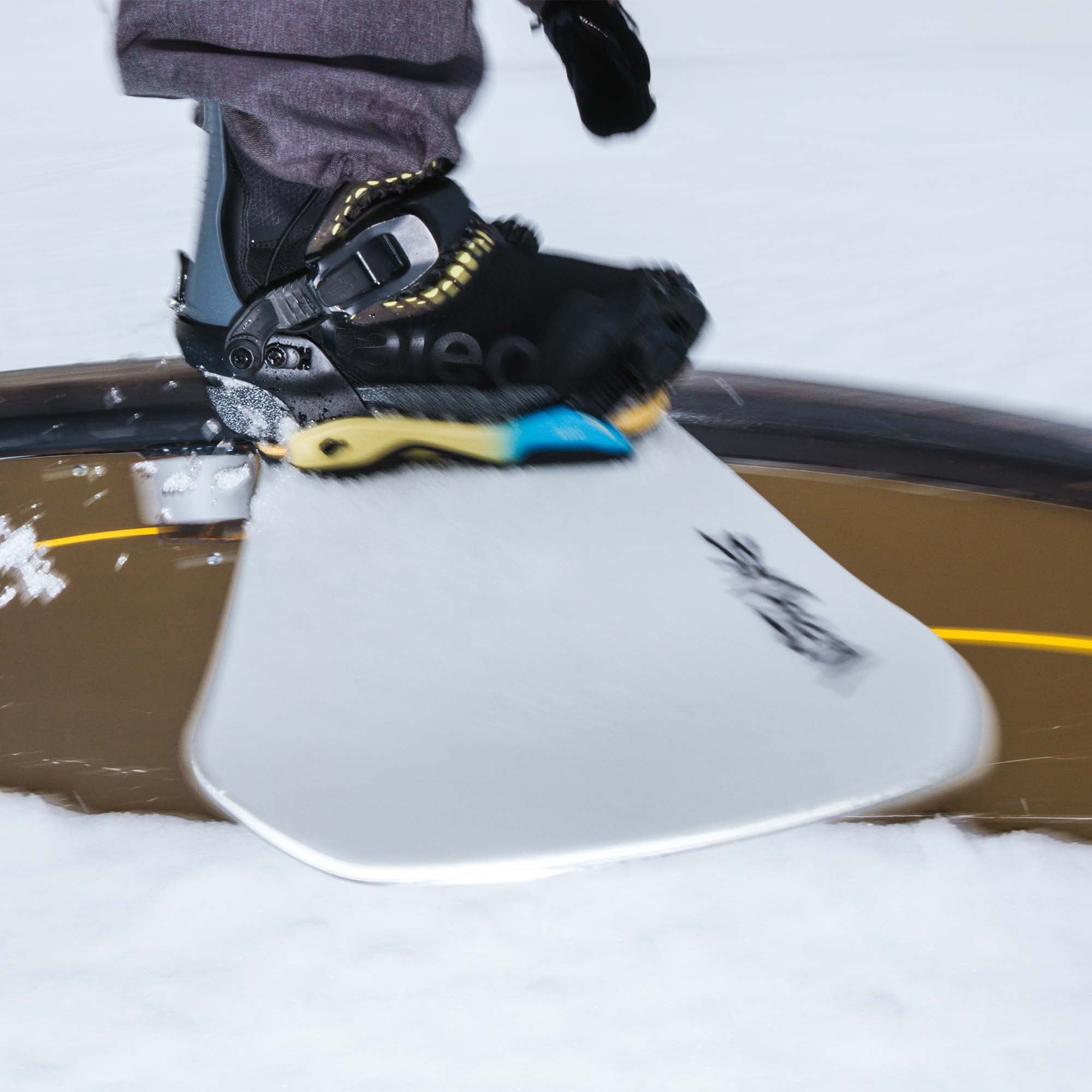 Bataleon Astro Asymwrap Snowboard Bindings