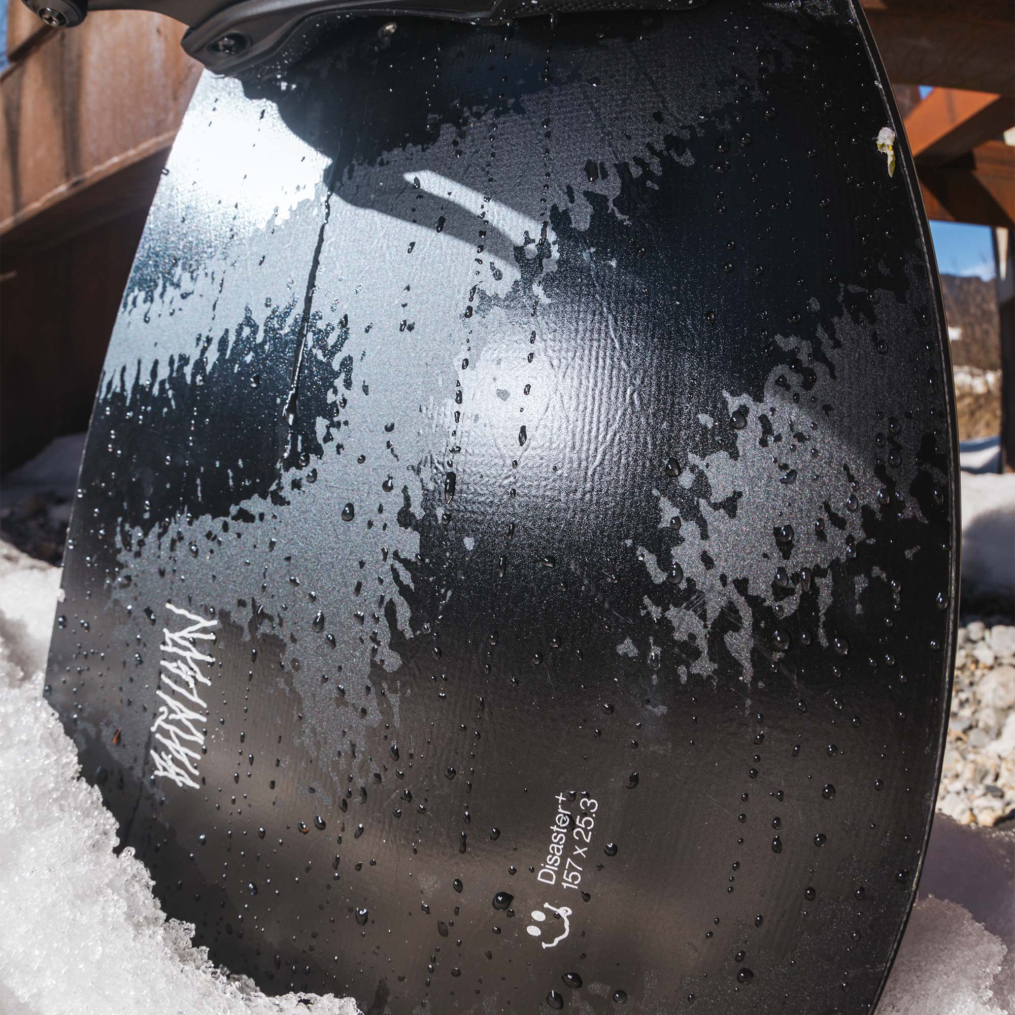 Bataleon Disaster Plus Freestyle Snowboard