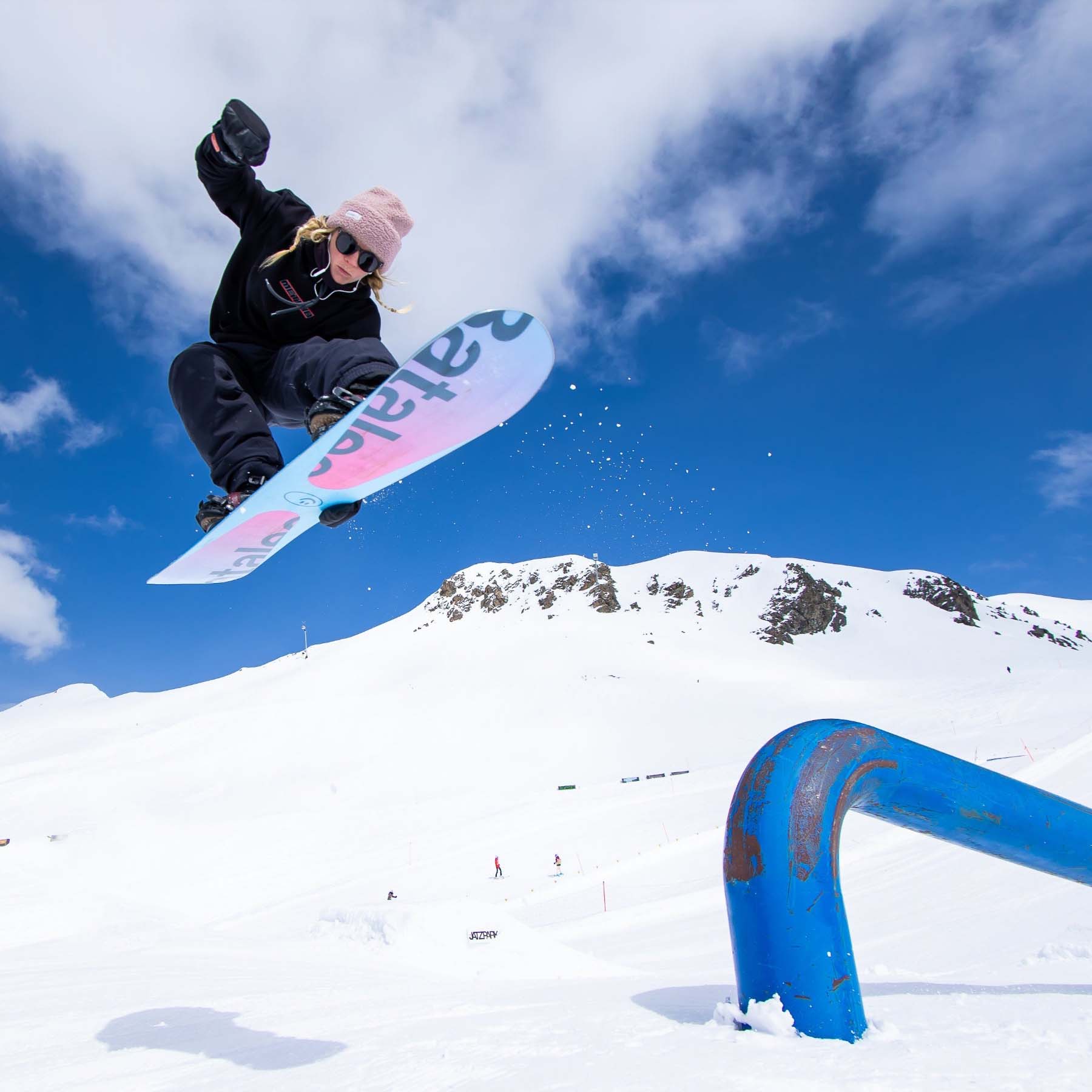 Bataleon Distortia Women's All Mountain Snowboard