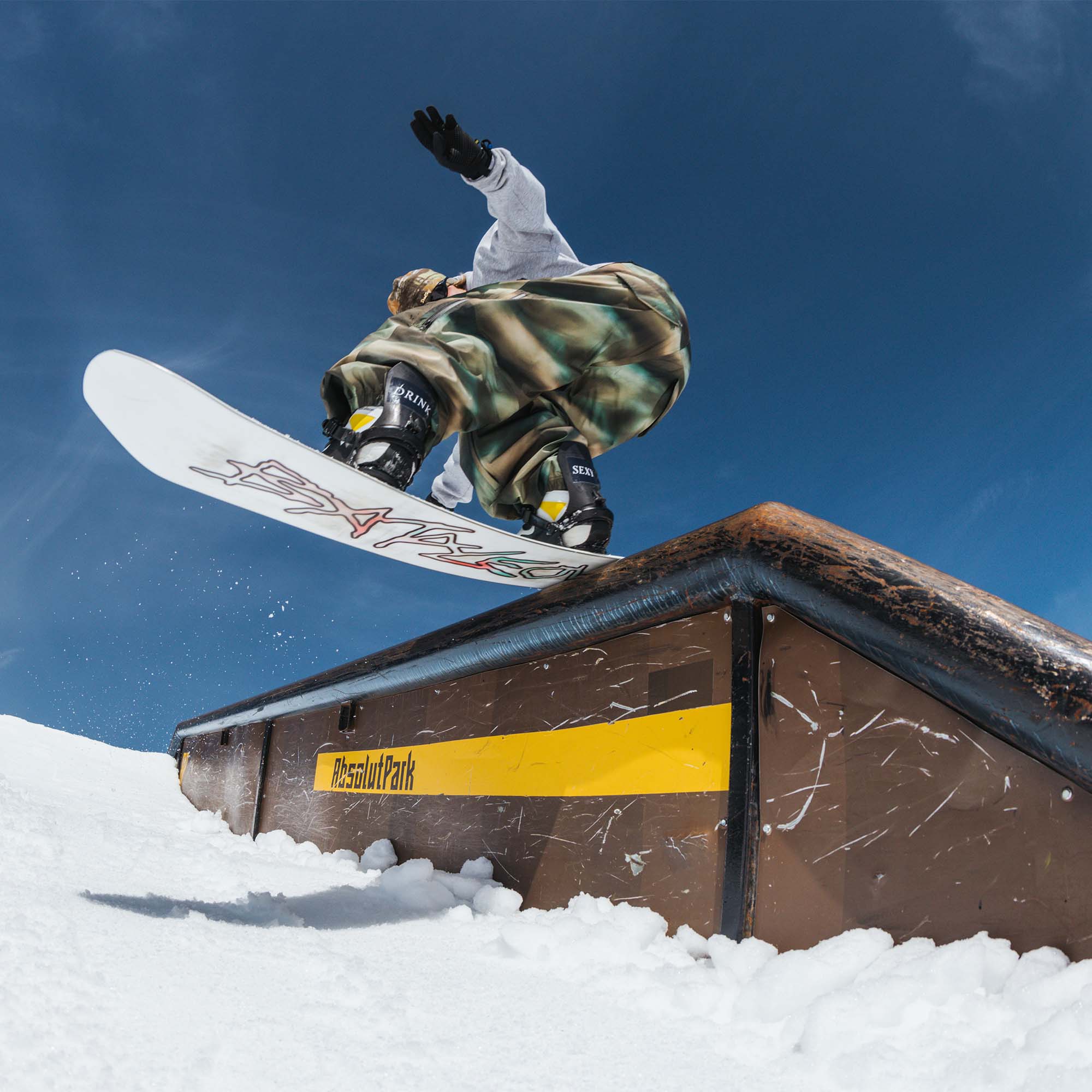 Bataleon Evil Twin Snowboards 2026 | Absolute-Snow