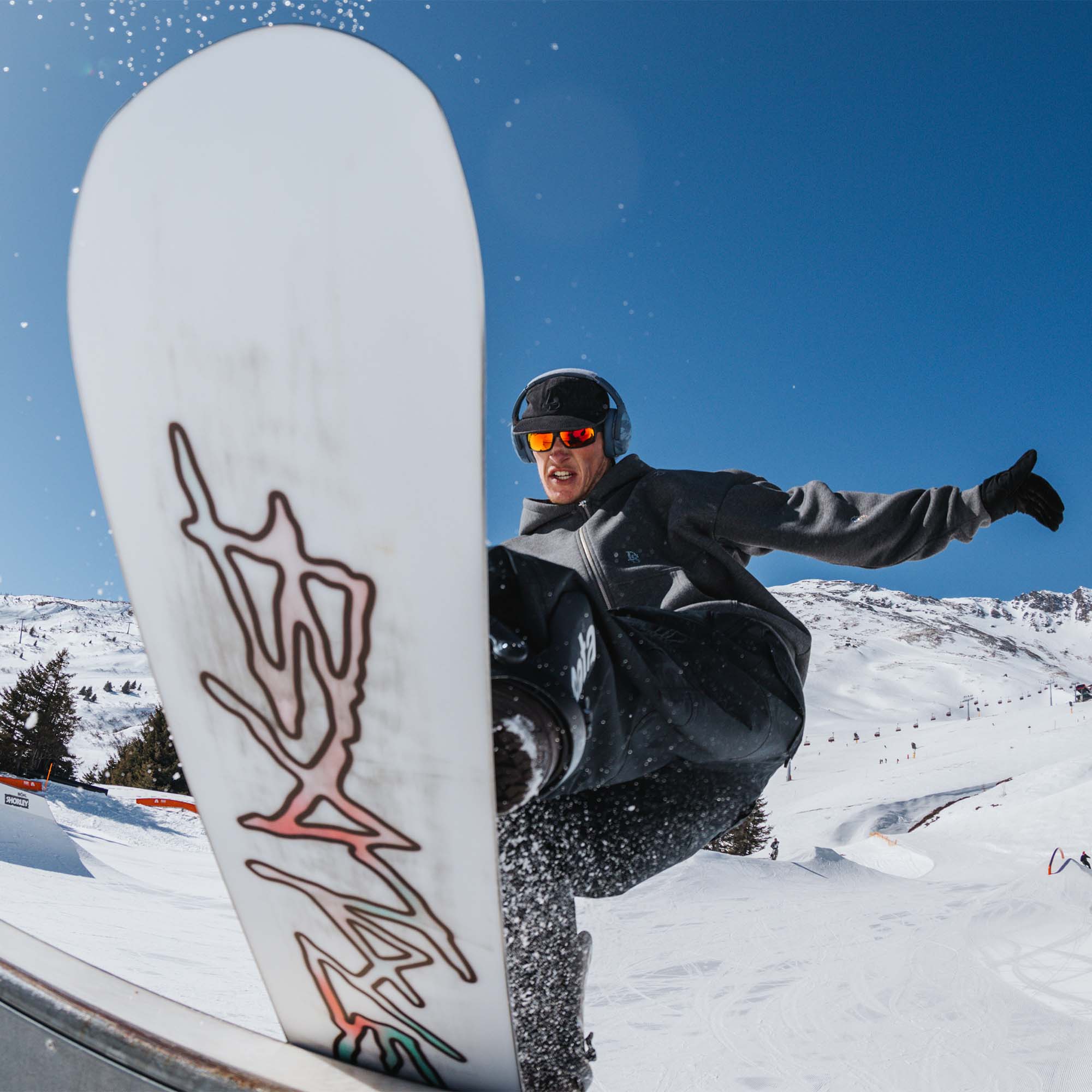 Bataleon Evil Twin Snowboards 2026 | Absolute-Snow