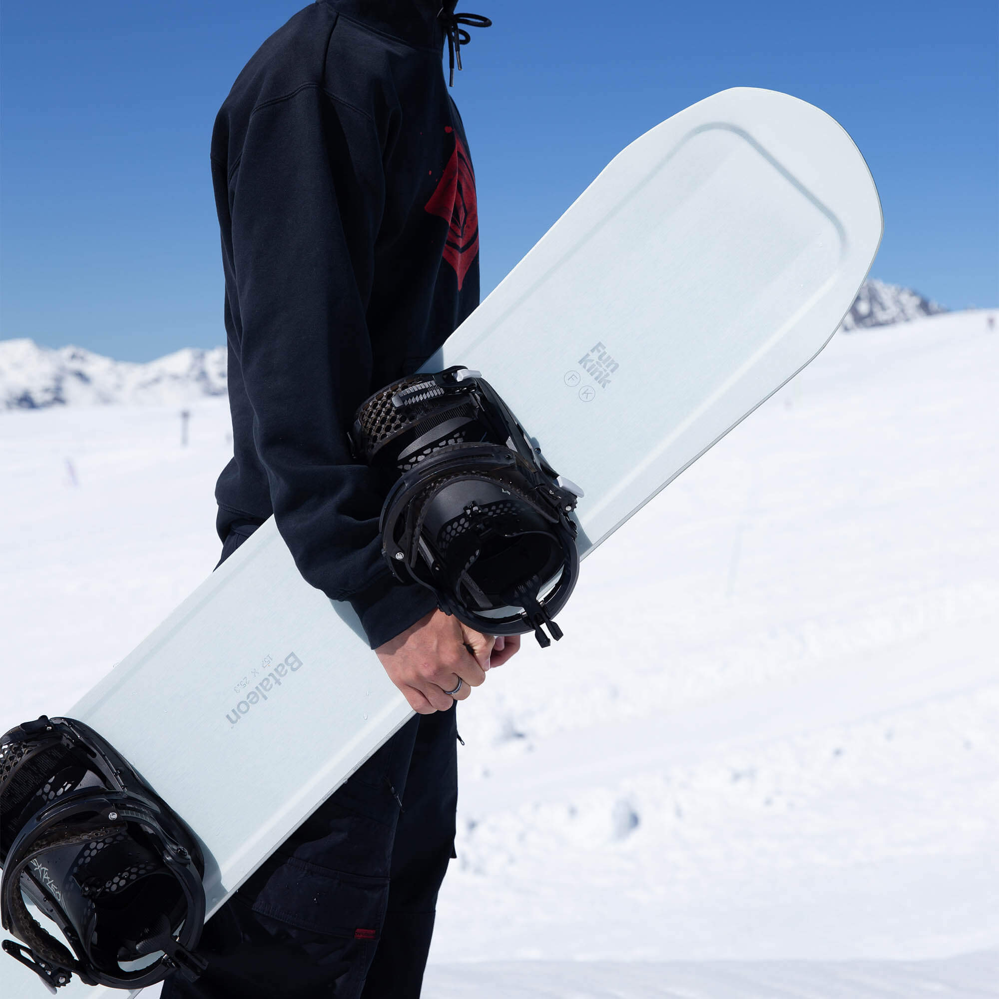 Bataleon Fun.Kink All Mountain Snowboard