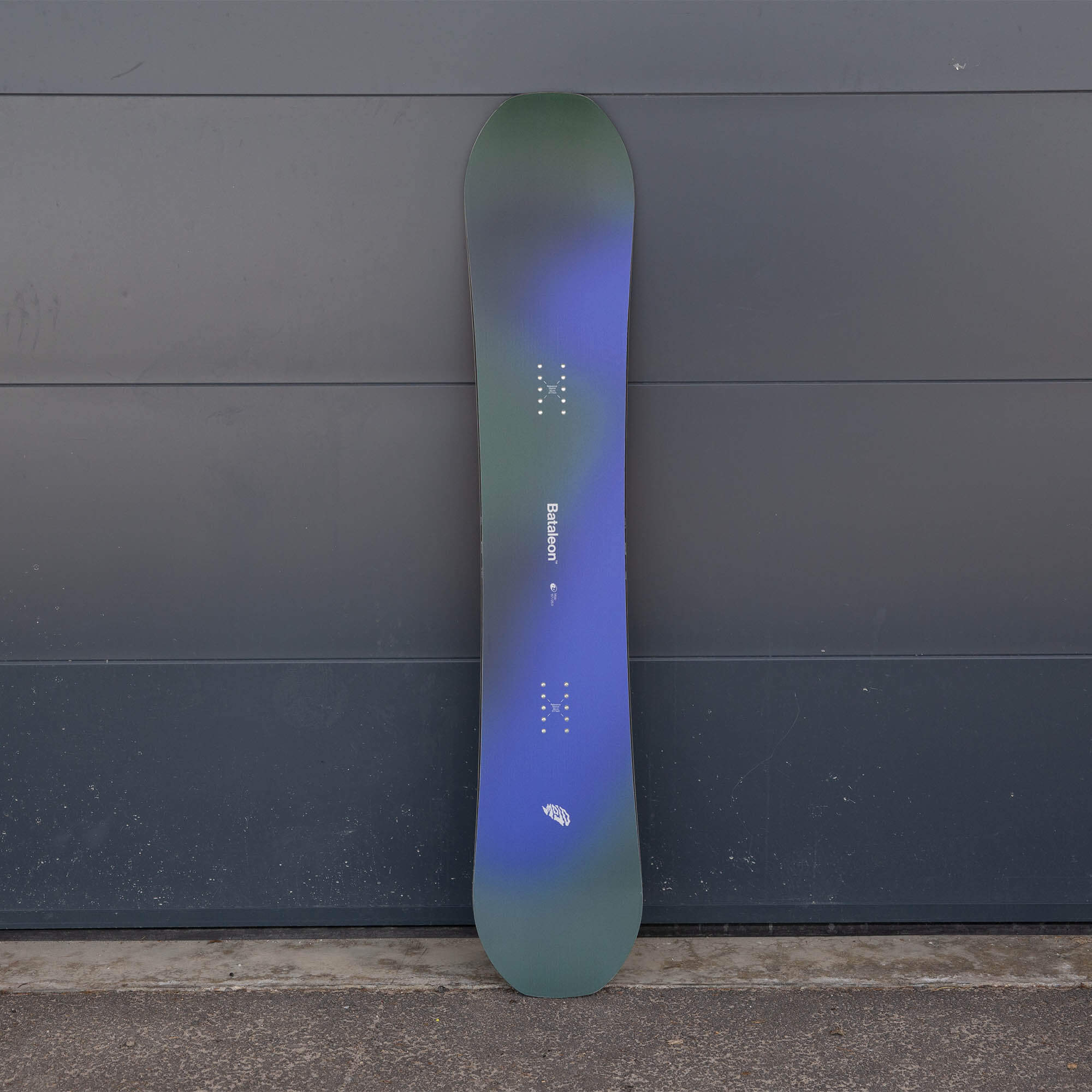 Bataleon Mojo All Mountain Snowboard
