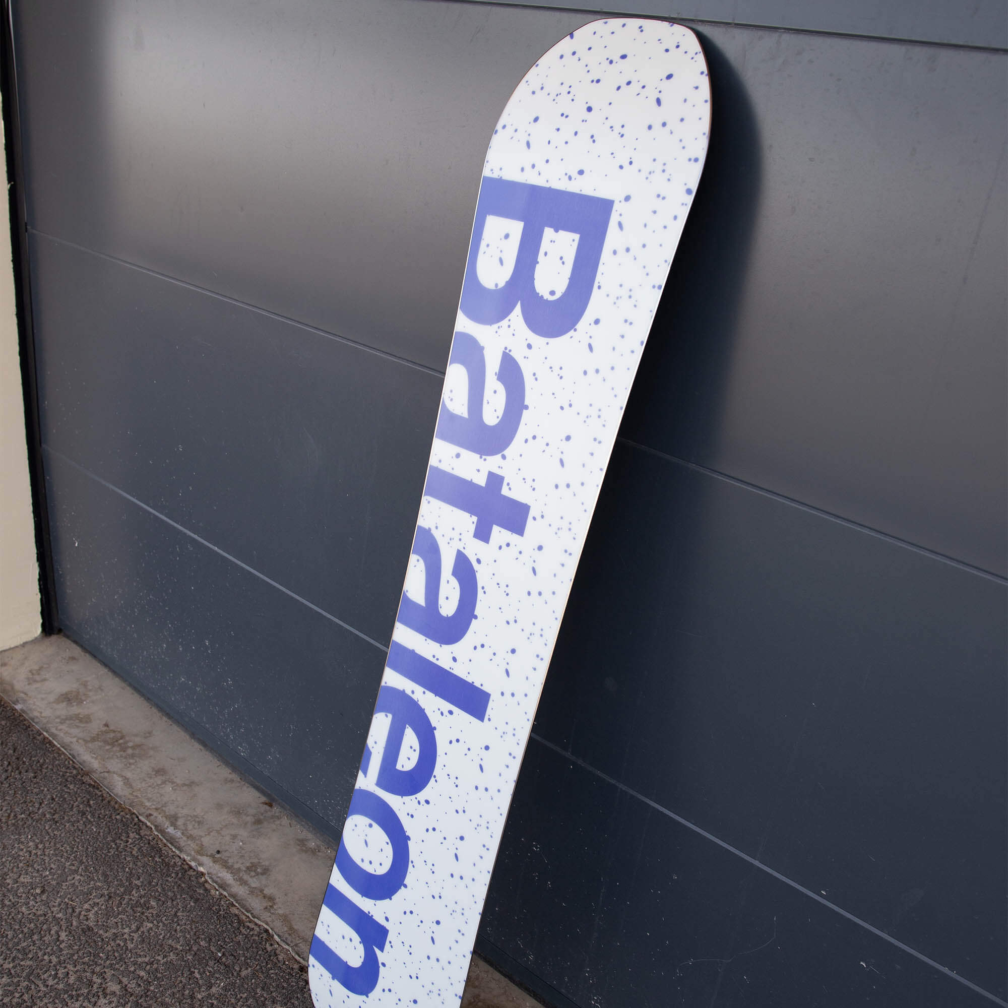 Bataleon Mojo All Mountain Snowboard