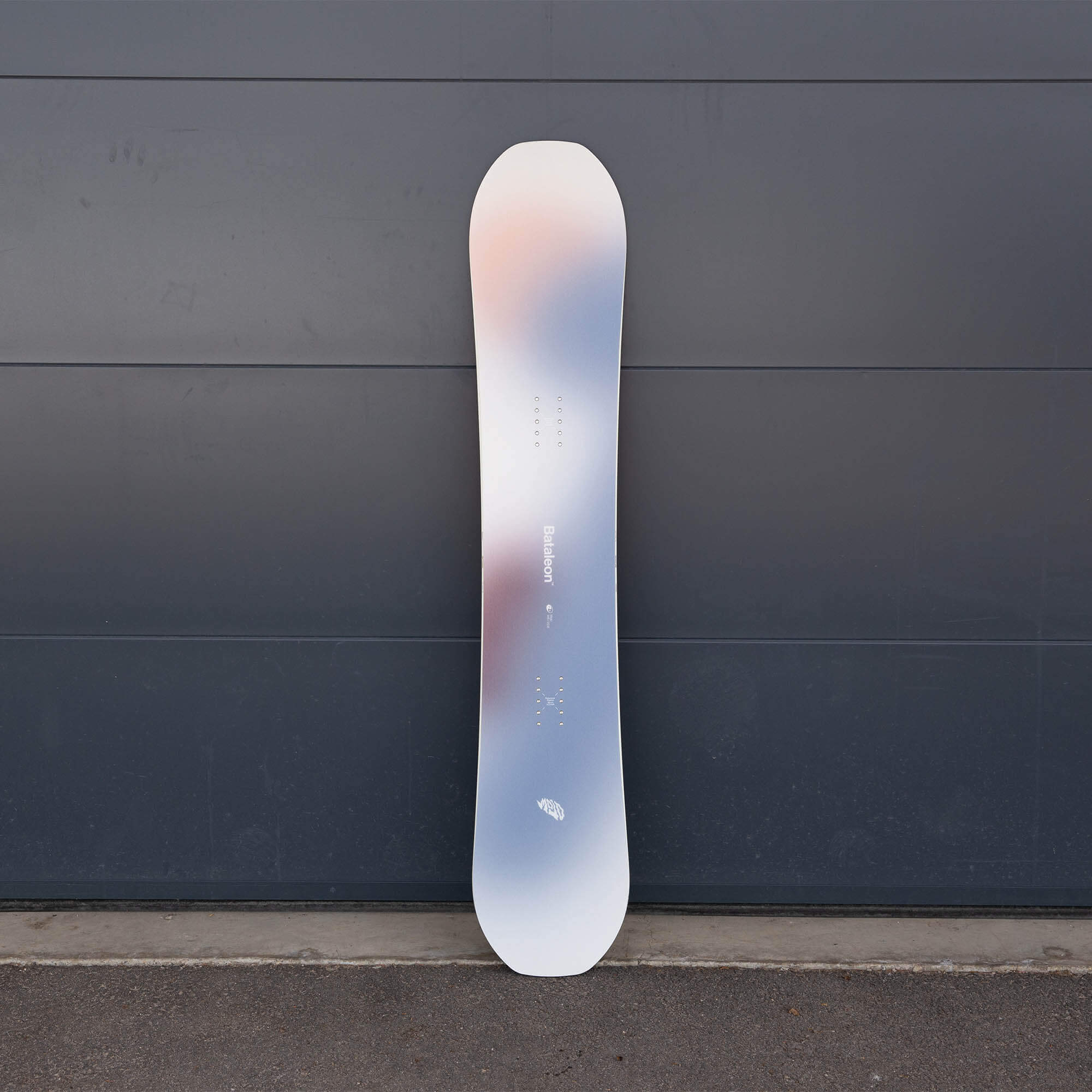 Bataleon Mojo Women's All Mountain Snowboard
