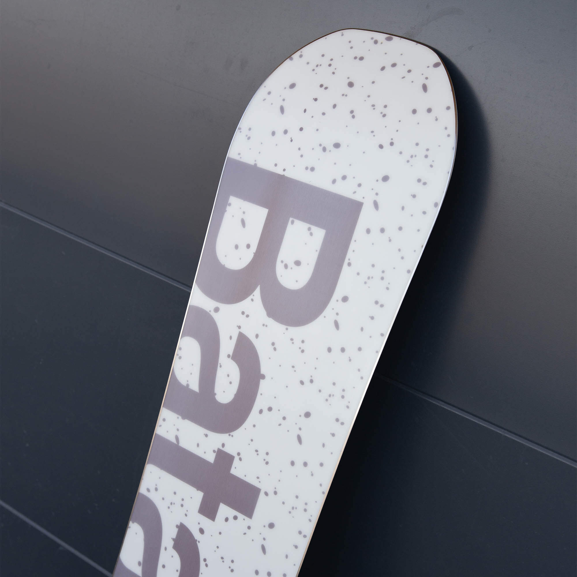 Bataleon Mojo Women's All Mountain Snowboard
