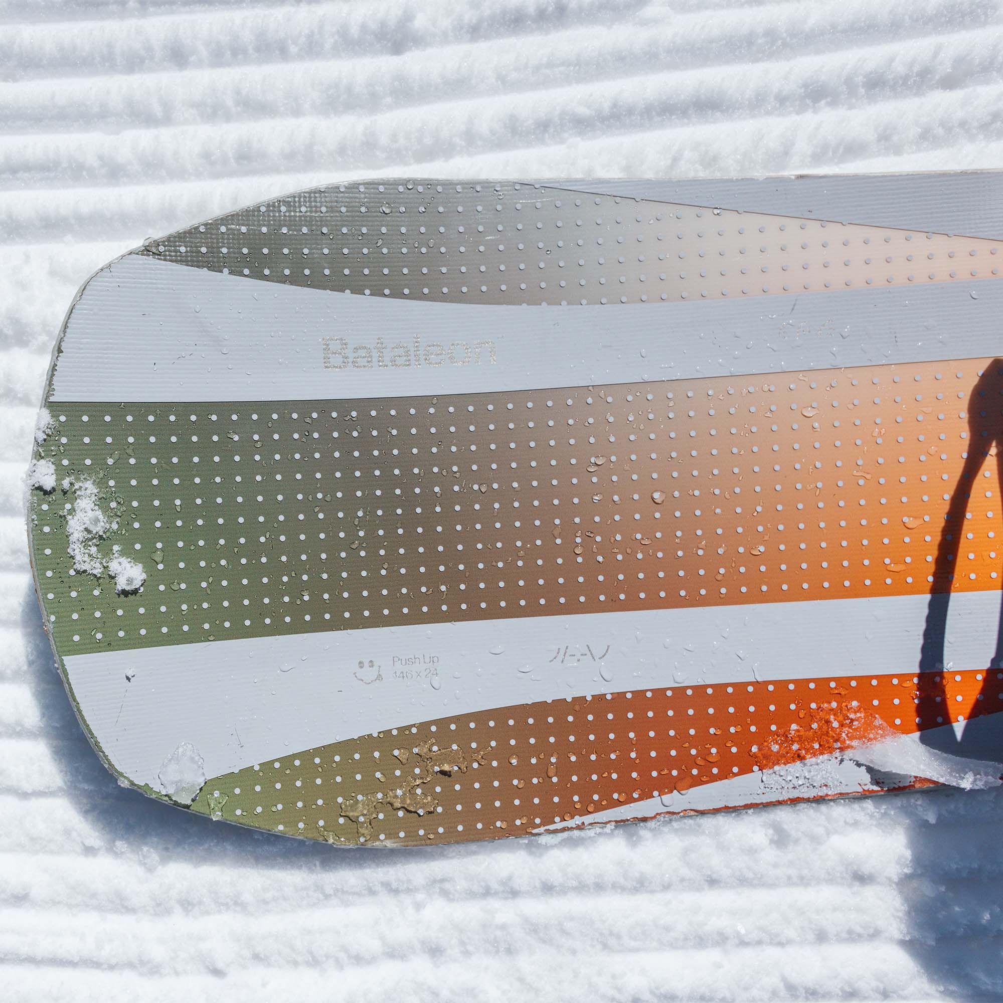 Bataleon Push Up Women's All Mountain/Freestyle Snowboard