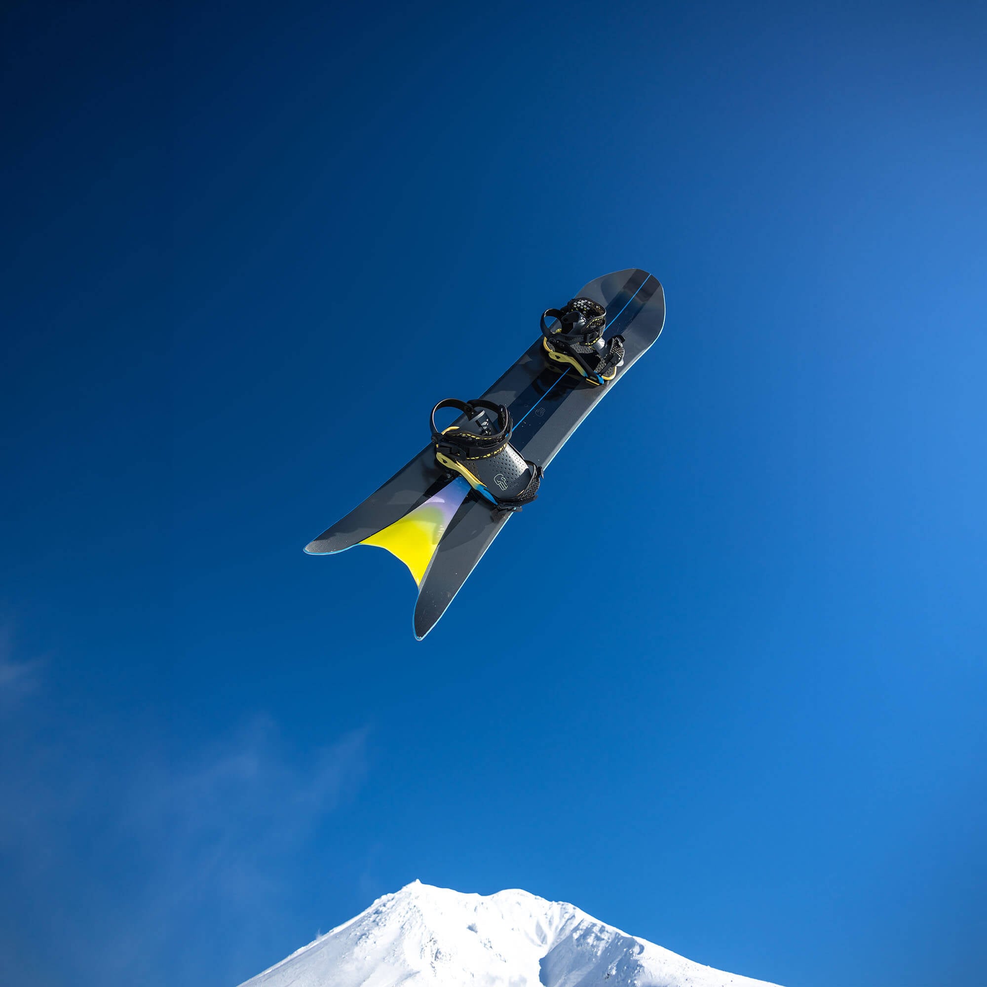 Bataleon The Surfer Powder/Freeride Snowboard