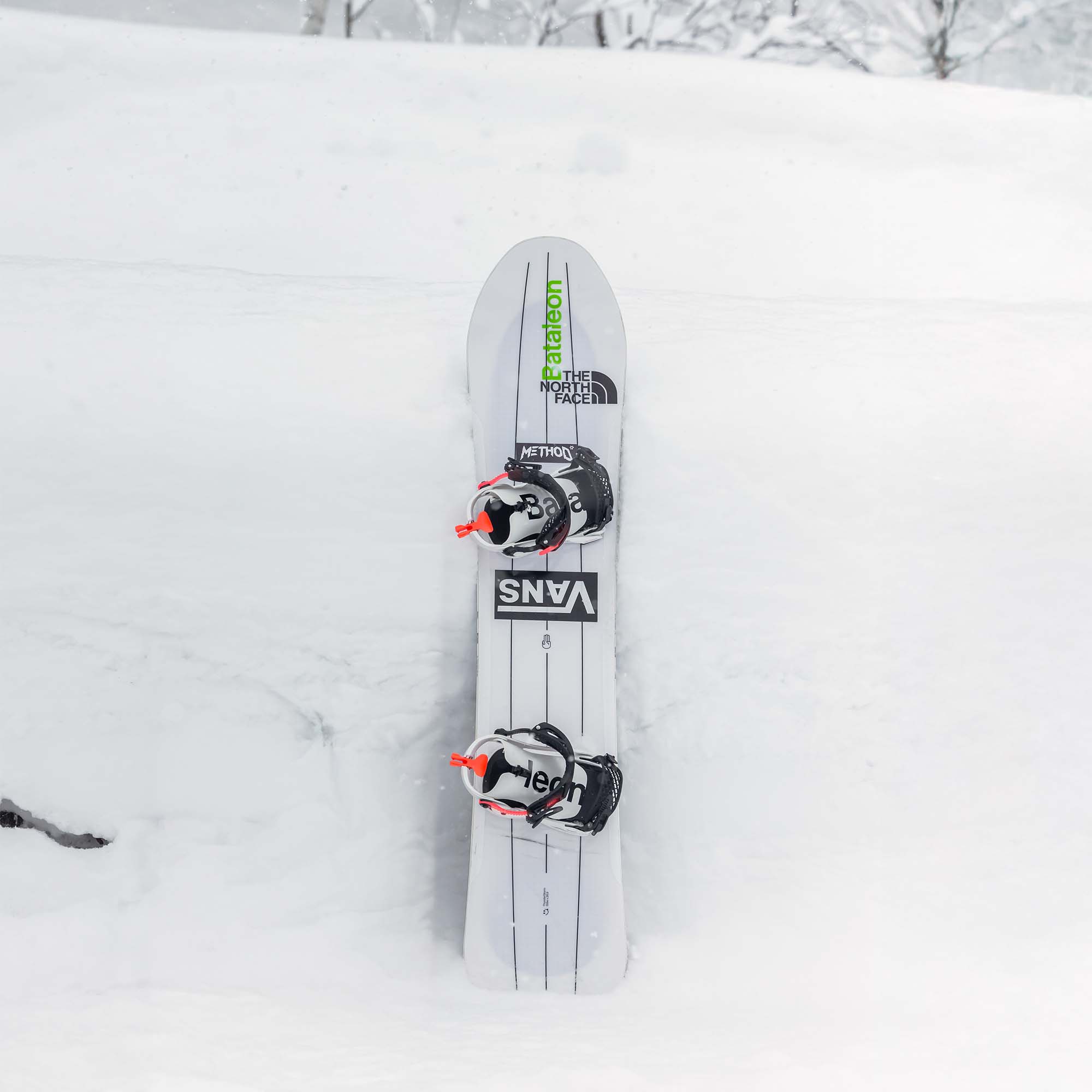 Bataleon Thunder スノーボード ThunderStorm 2025 | Bataleon Snowboards™ – Bataleon US