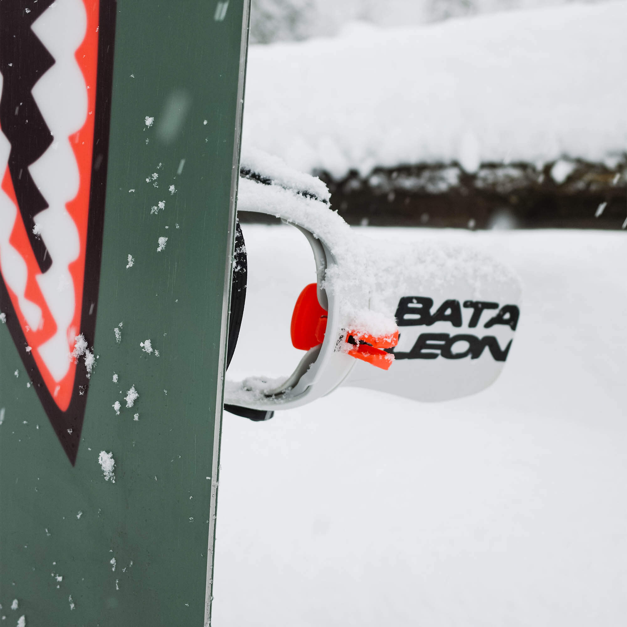 Bataleon Tornado Beyond Medals All Mountain Snowboard