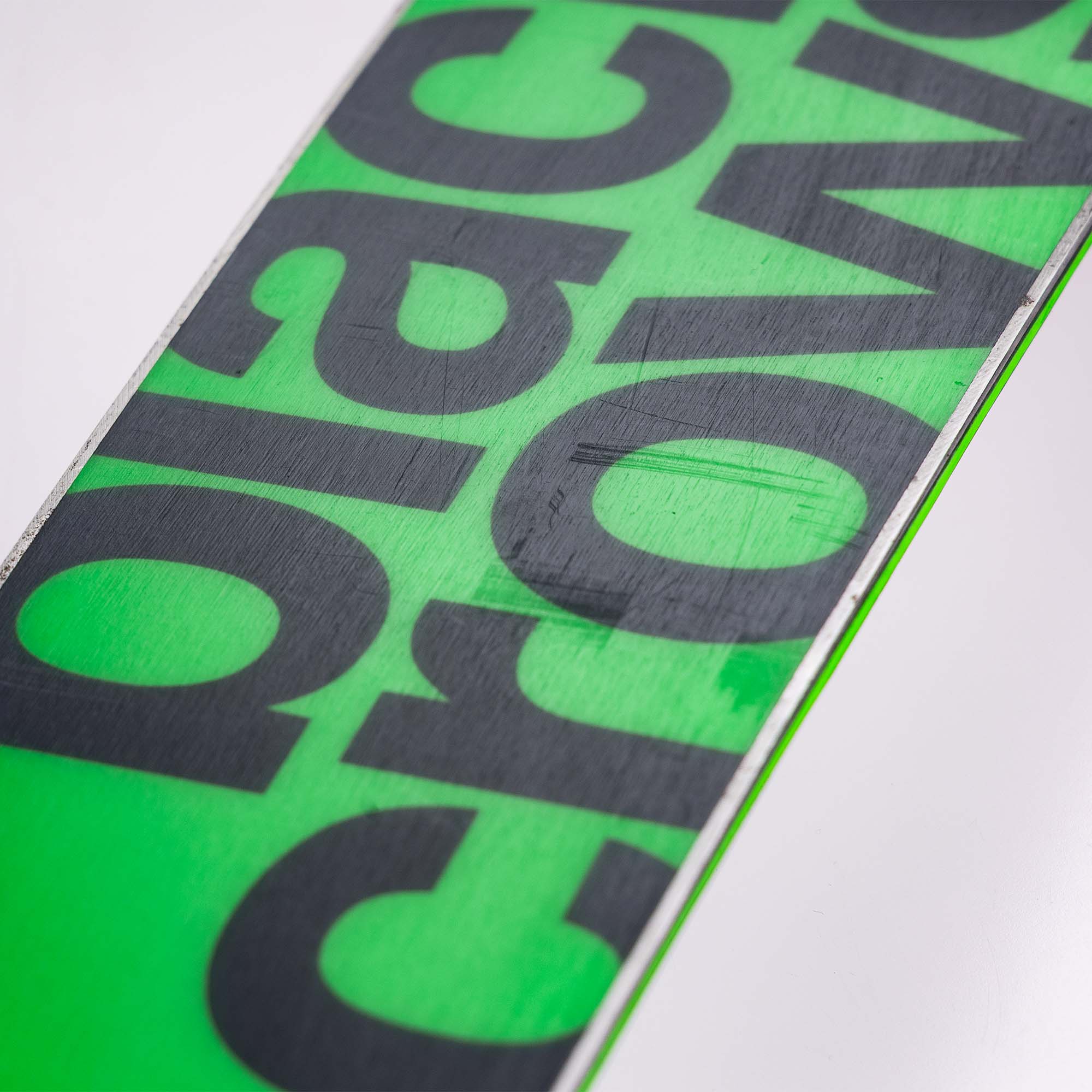 Miss Drilled Black Crows Captis Skis