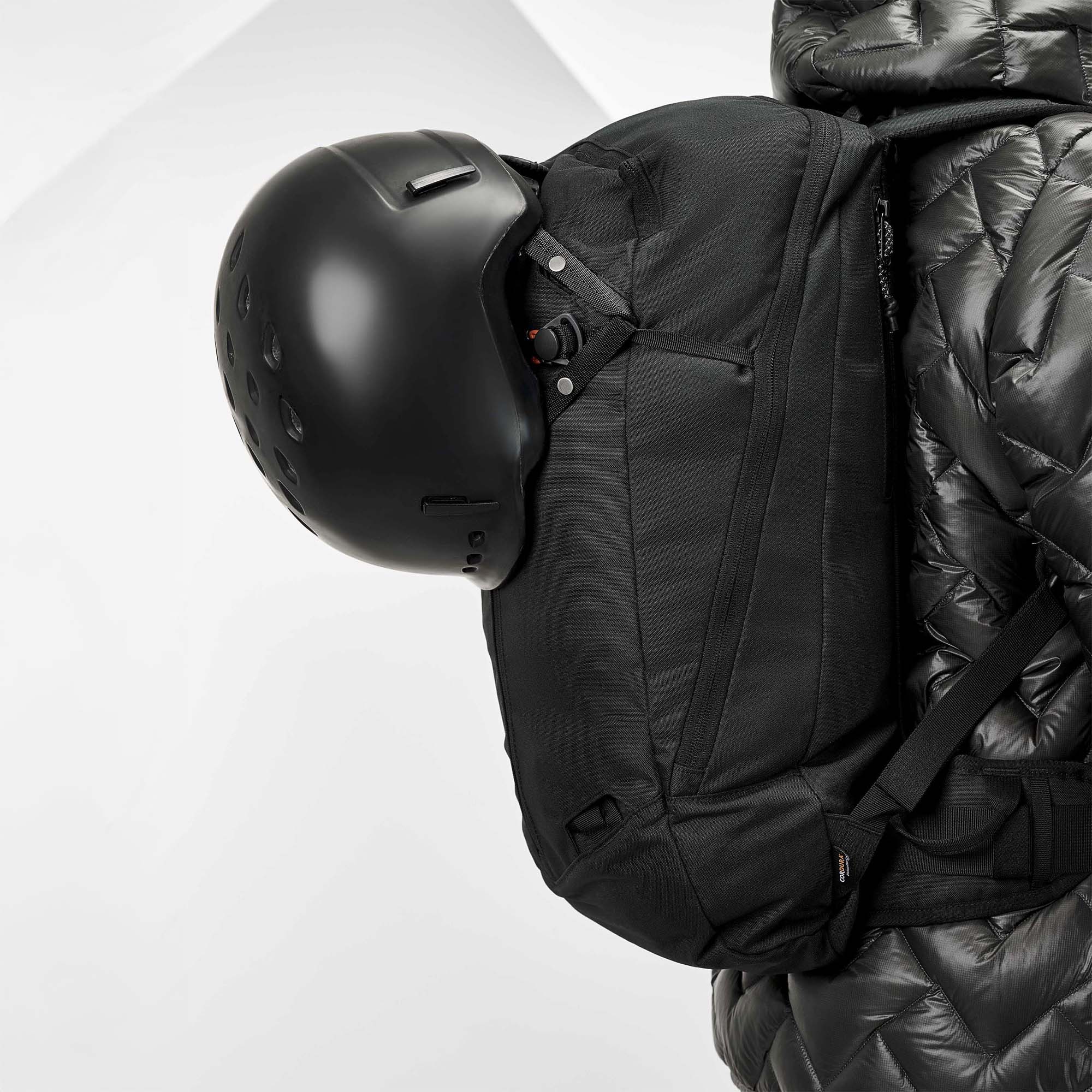 Black Crows Dorsa 22 Ski/Snowboard Backpack