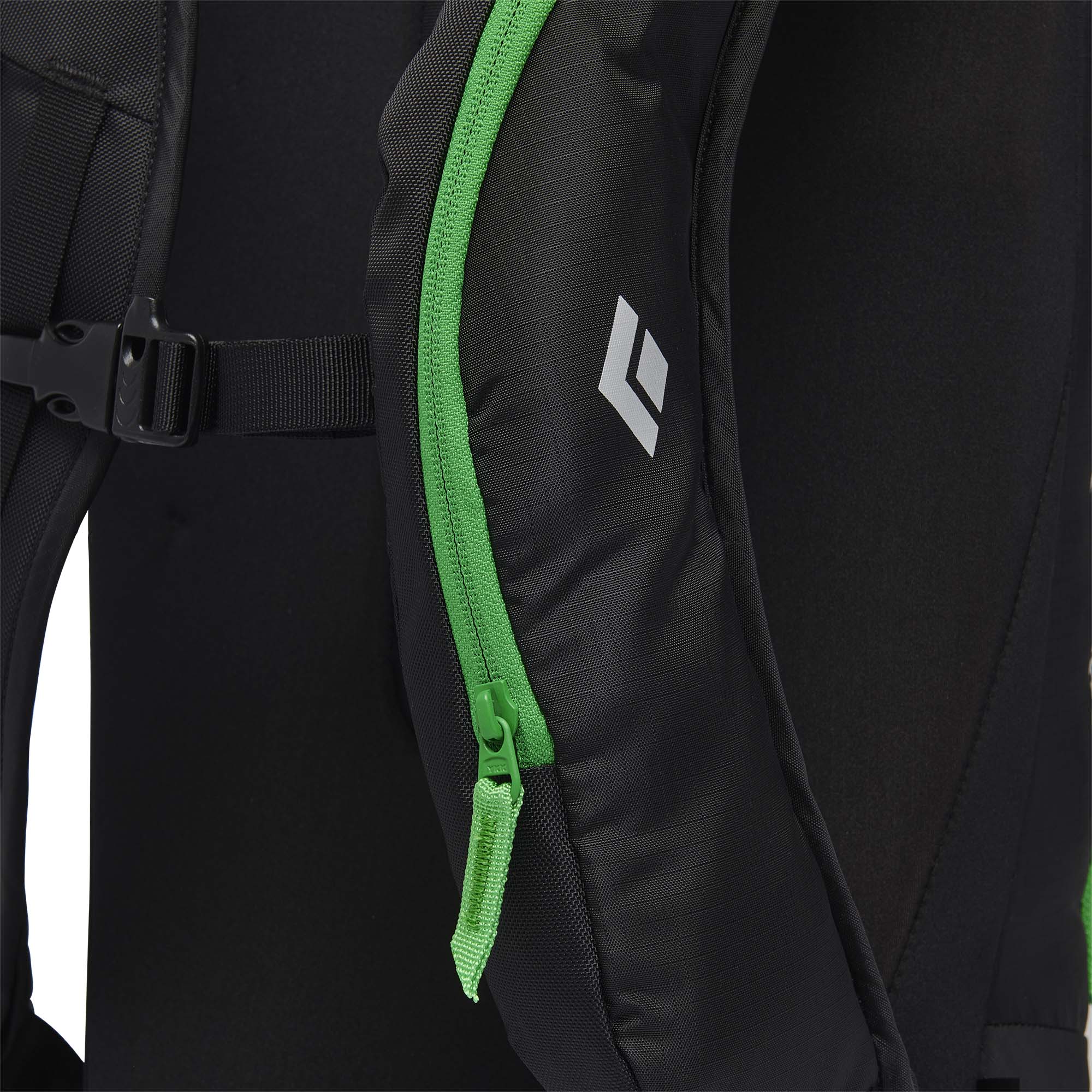Black Diamond Dawn Patrol 15 Ski/Snowboard Backpack