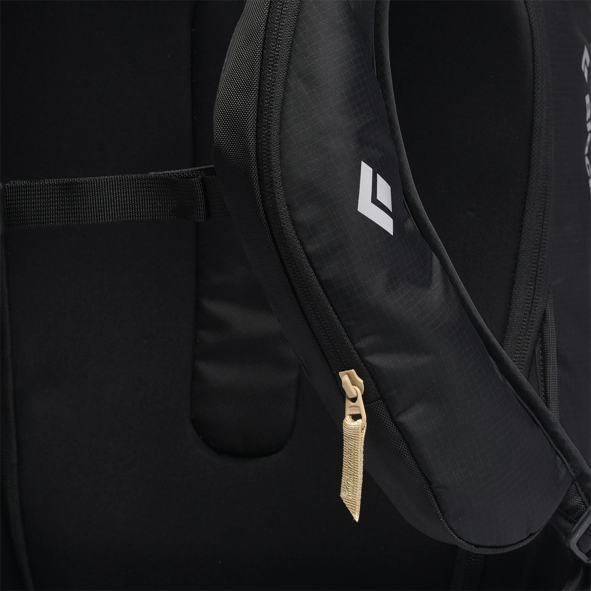 Black Diamond Dawn Patrol 32 Ski/Snowboard Backpack