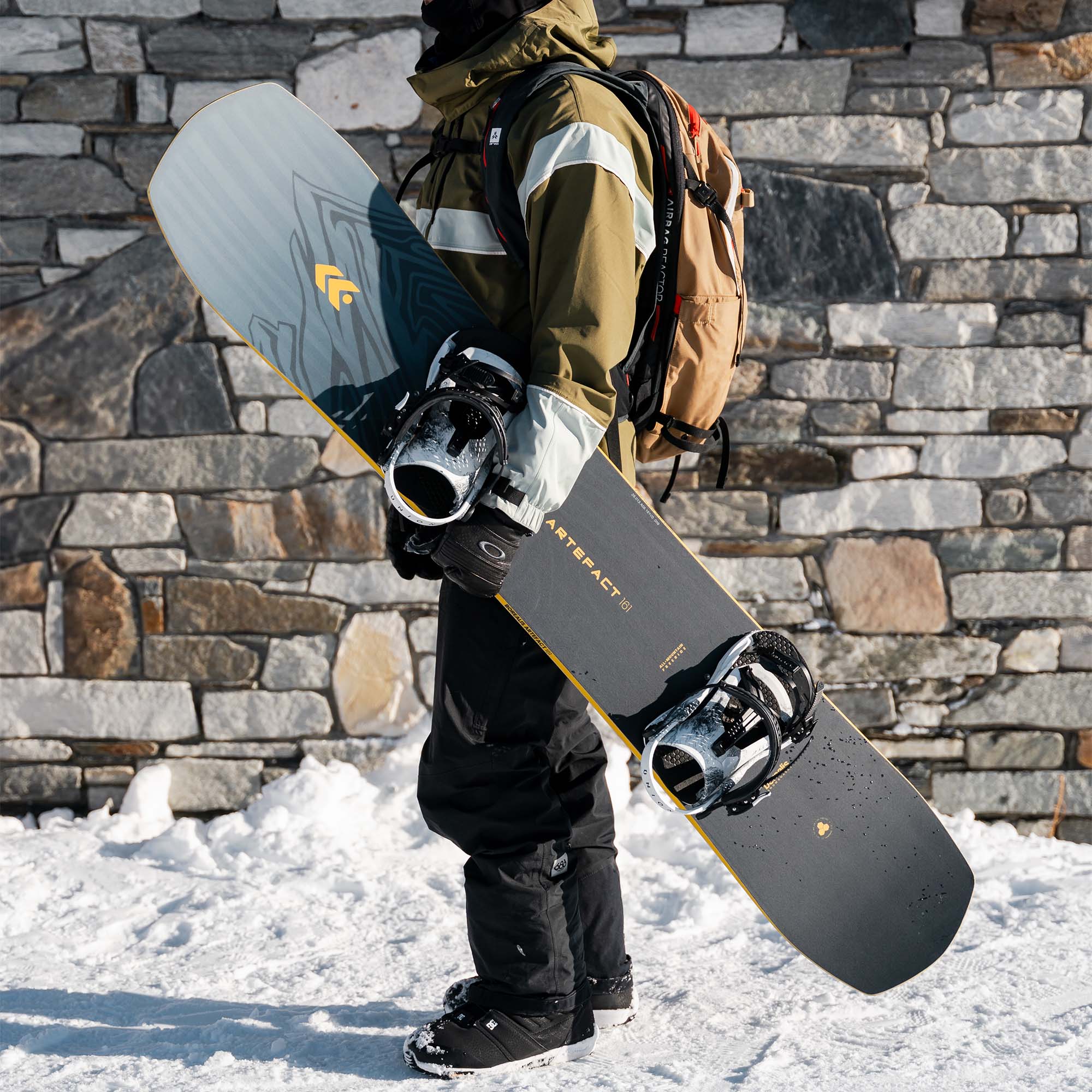 Borealis Artefact Snowboards 2026 | Absolute-Snow