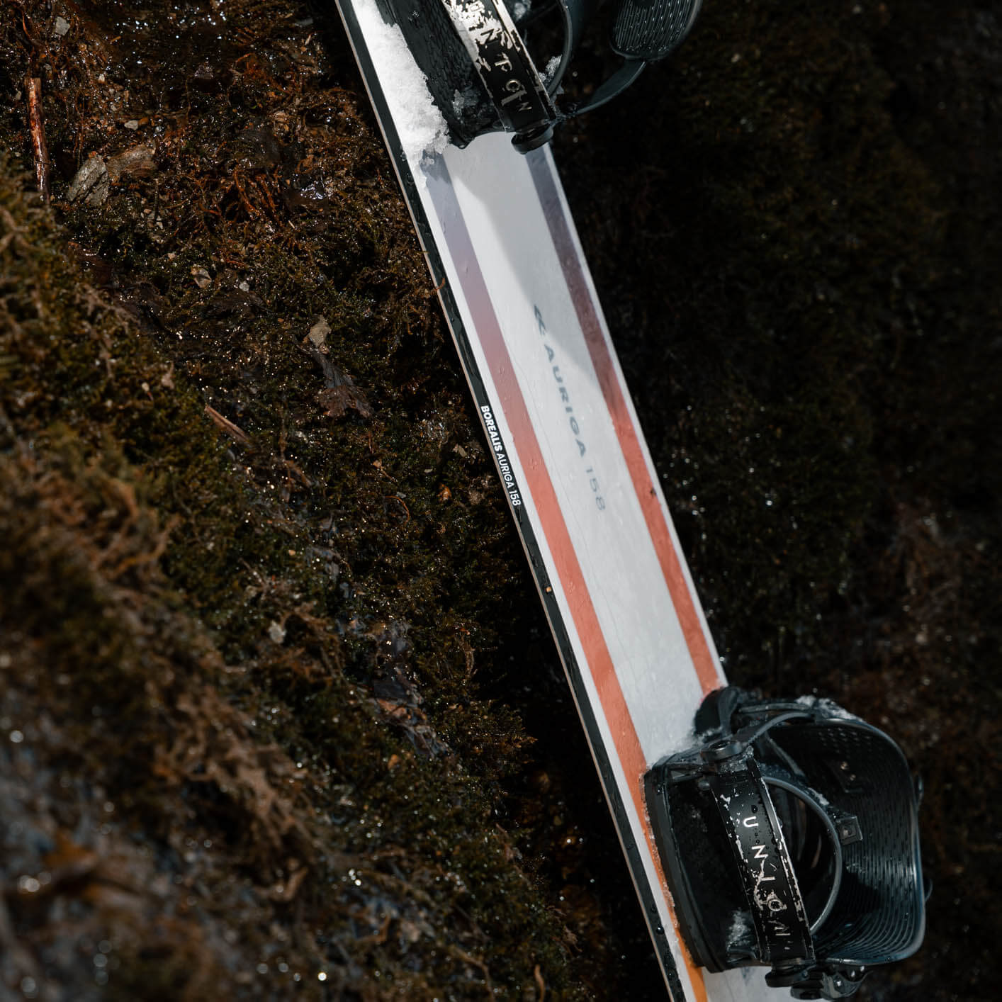 Borealis Auriga All Mountain/Freestyle Snowboard