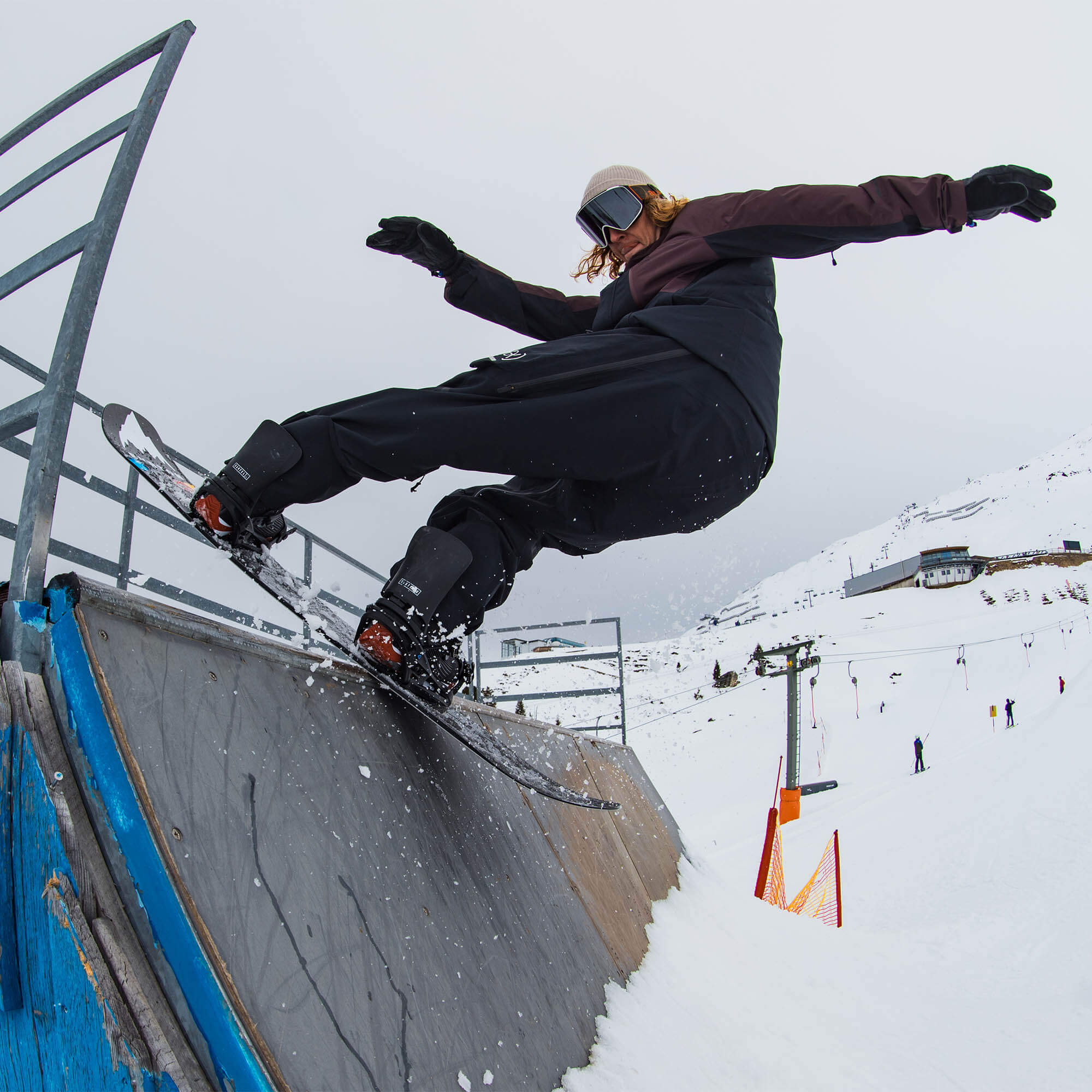 Burton Custom X Camber All Mountain Snowboard