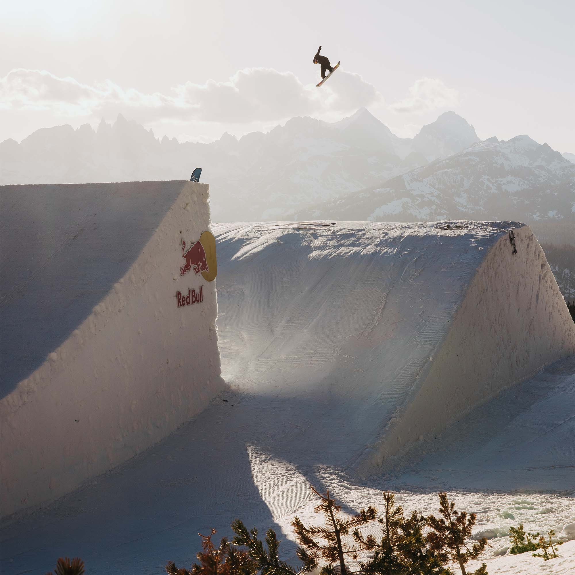 Burton Custom X All Mountain/Freeride/ Powder Snowboard