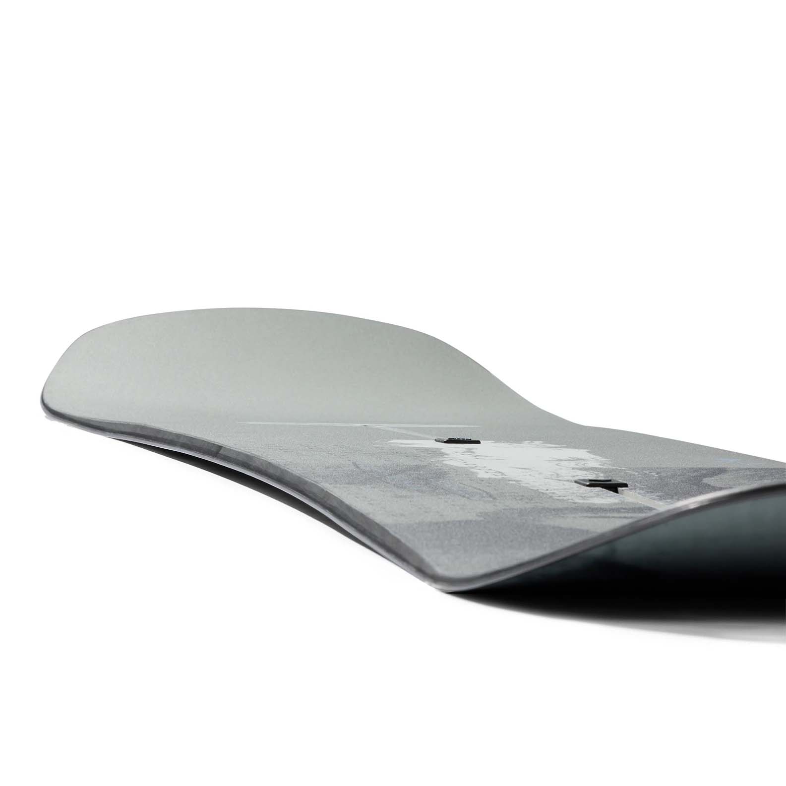BURTON Instigator 155cm FREE STYLE Mサイズ Men's Burton Instigator Flat Top Snowboard | Burton.com