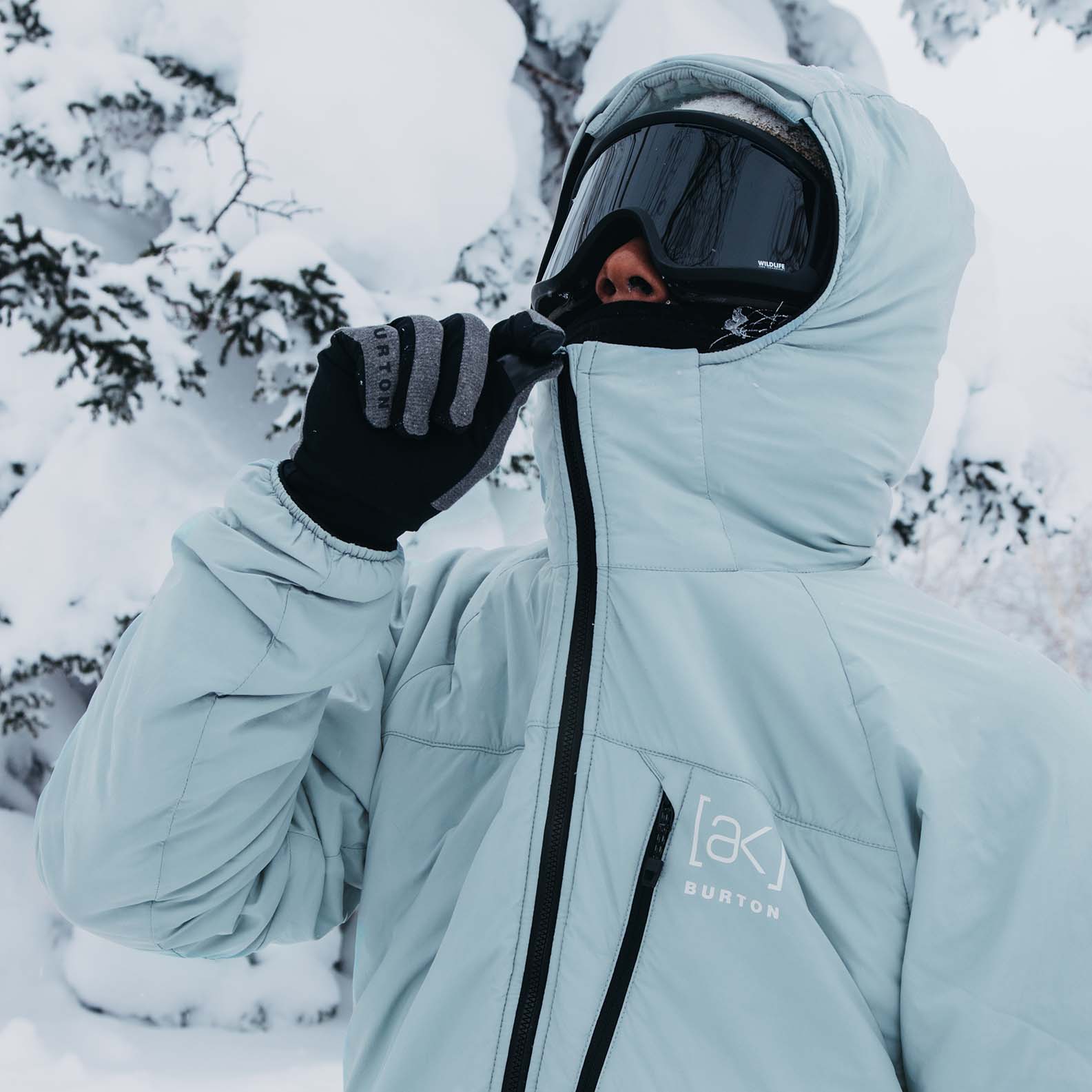 Burton [ak] Helium Hooded Stretch Insulated Ski/Snowboard Jacket