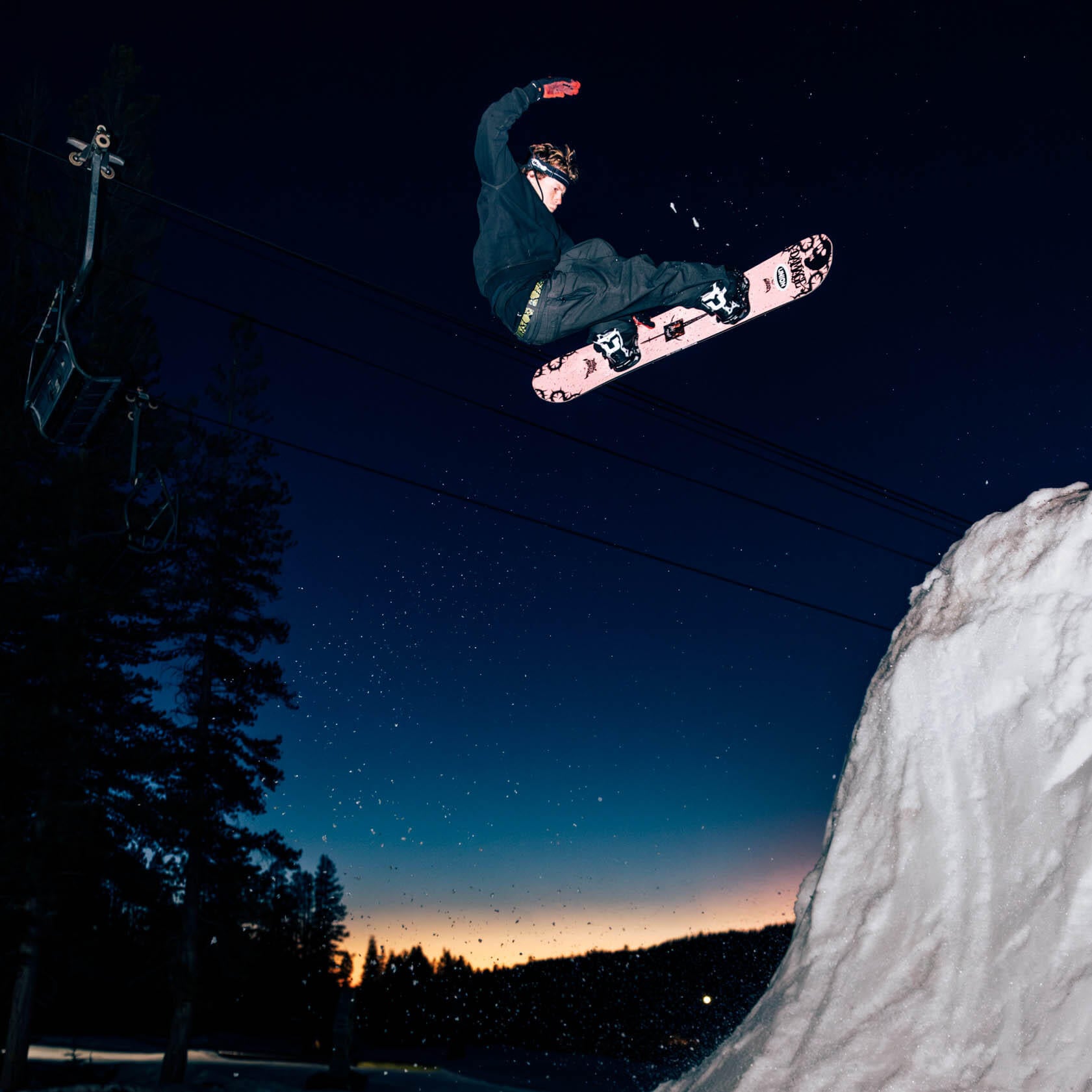 Capita Dark Horse All Mountain/Freestyle Snowboard