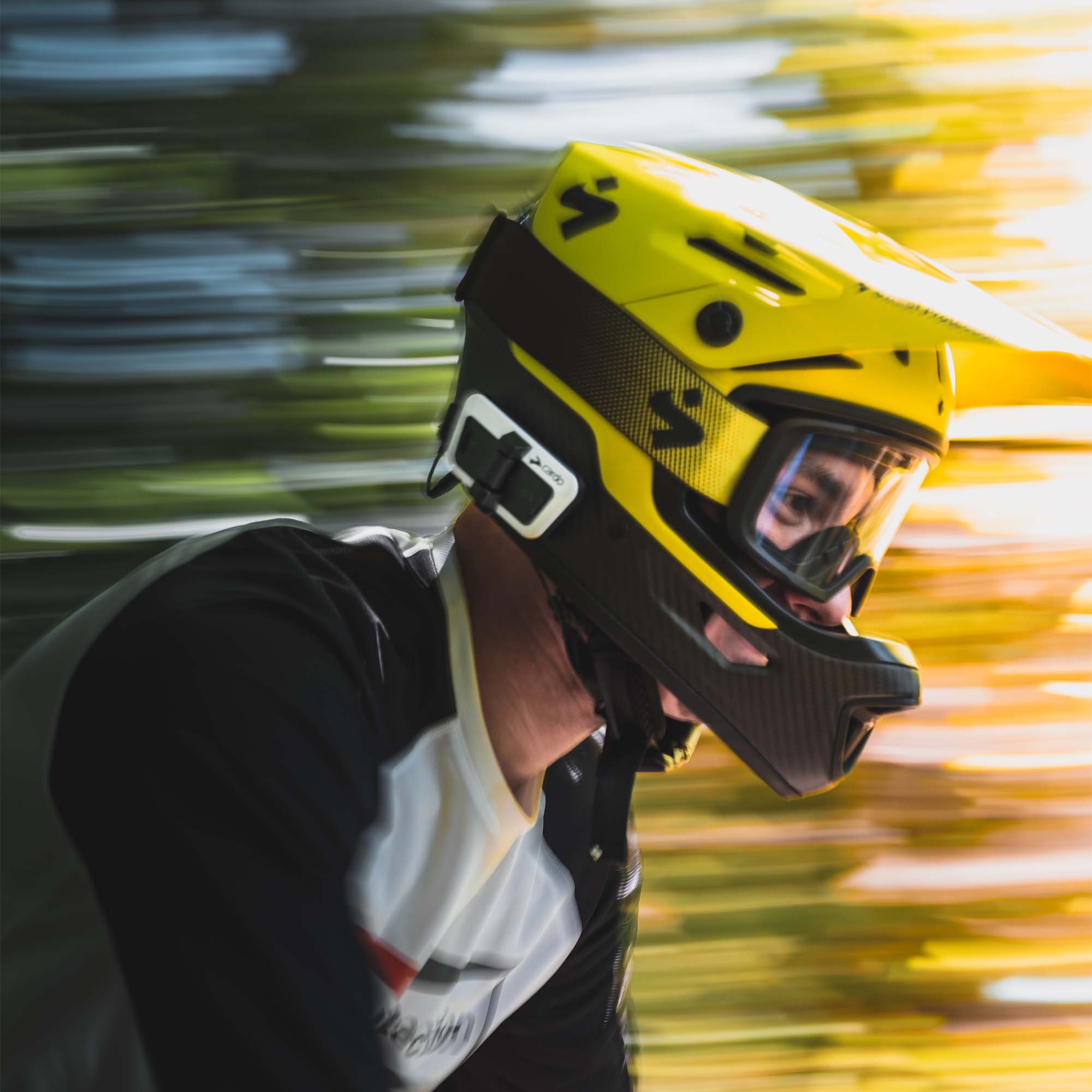 Cardo Packtalk Outdoor Bluetooth Headset