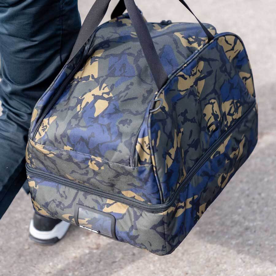 Dakine Boot Locker Split Level 69 Ski/Snowboard Gear Bag