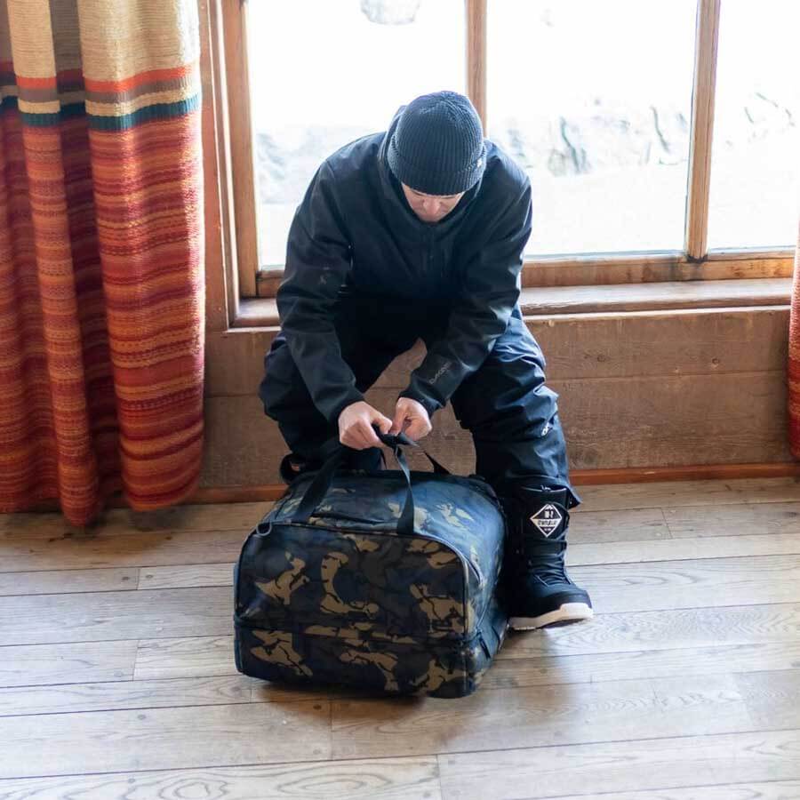 Dakine Boot Locker Split Level 69 Ski/Snowboard Gear Bag