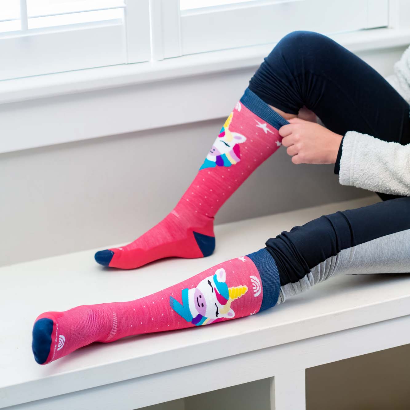 Darn Tough Magic Mountain Unicorn Over the Calf Kids' Ski Socks