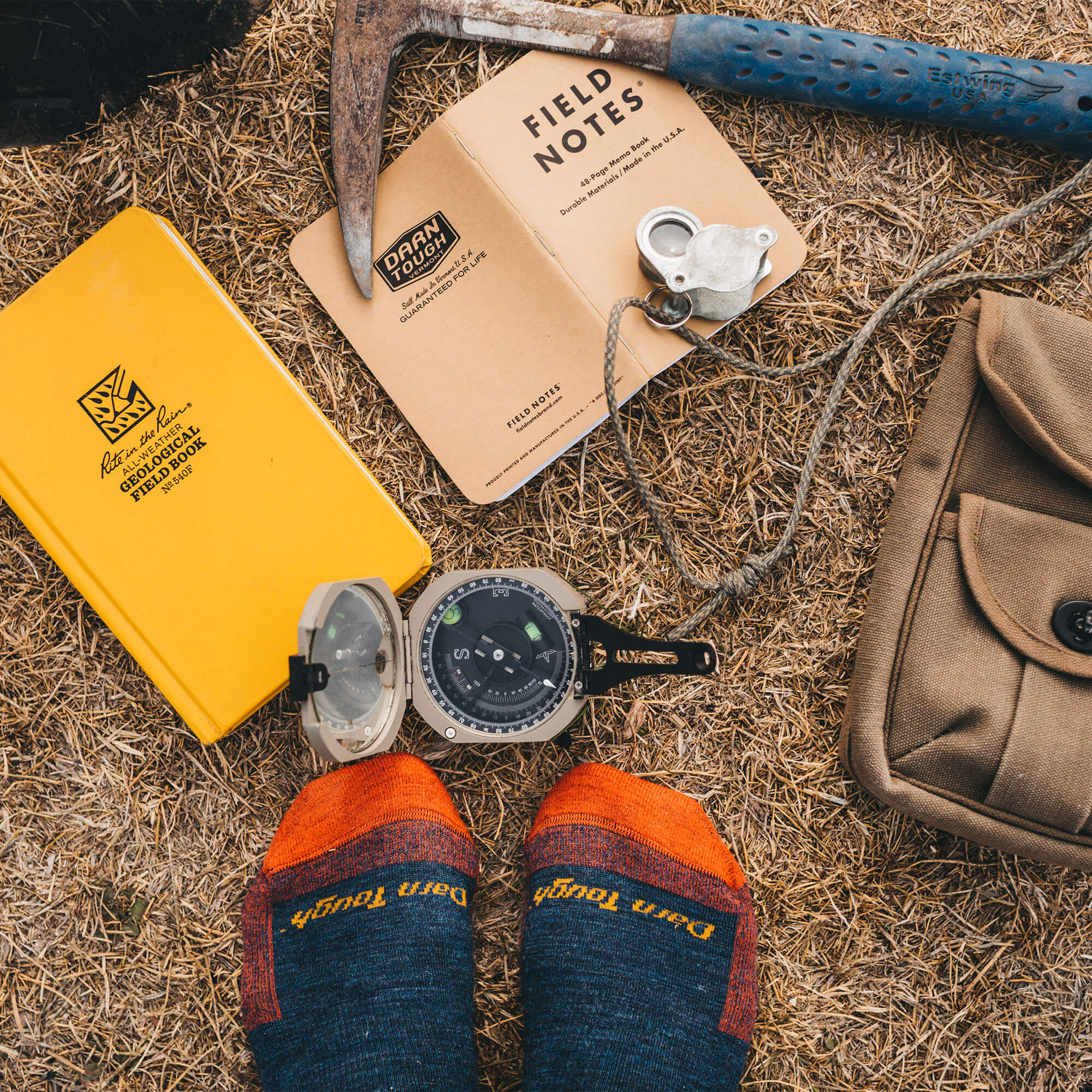 Darn Tough Mid Hiker Micro Crew Hiking Socks