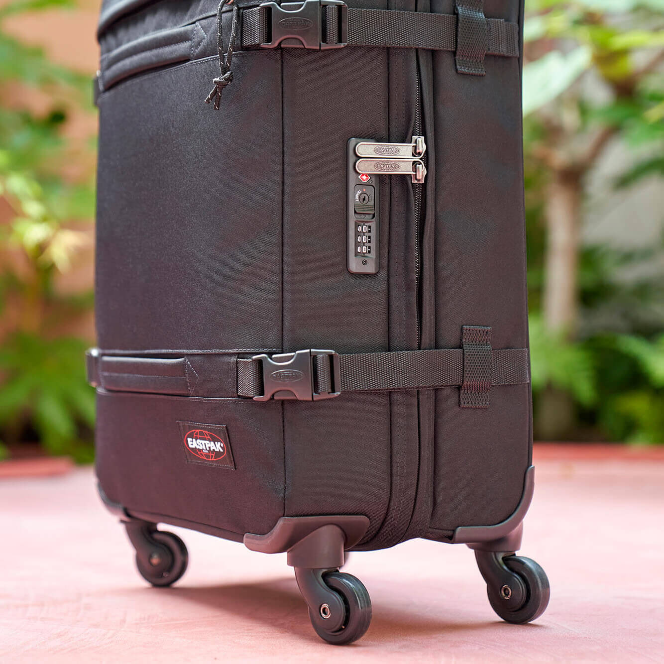 Eastpak Transit'R 4 M 68 Wheeled Luggage