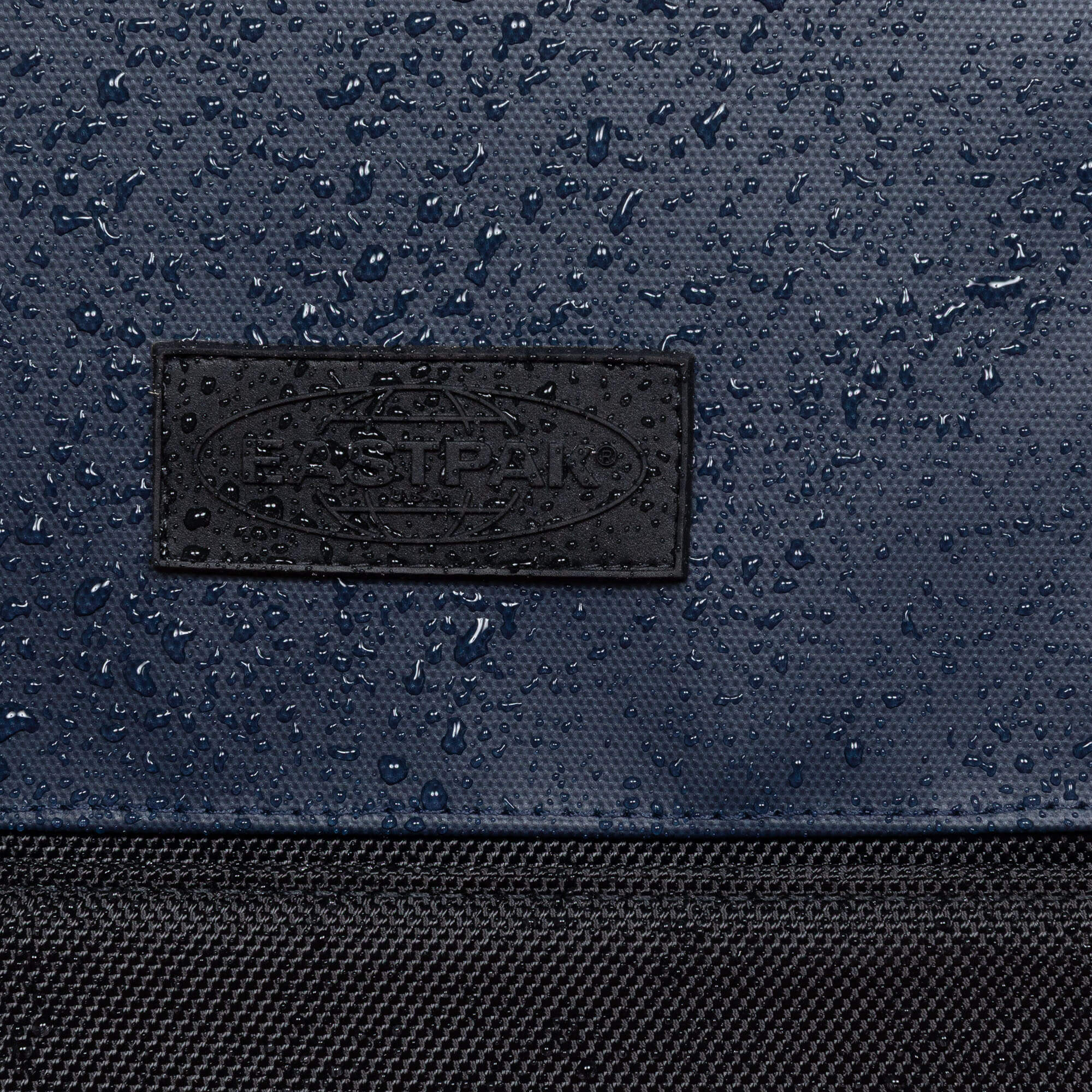 Eastpak Tranverz Cnnct Medium 78 Wheeled Suitcase