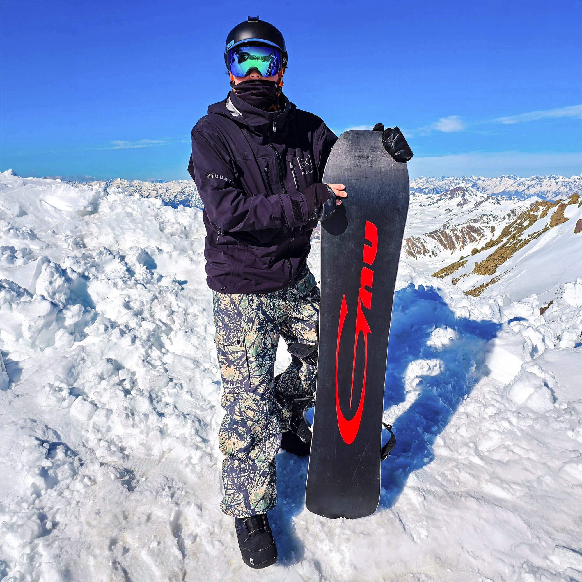 GNU Turbo Gremlin All Mountain Snowboard