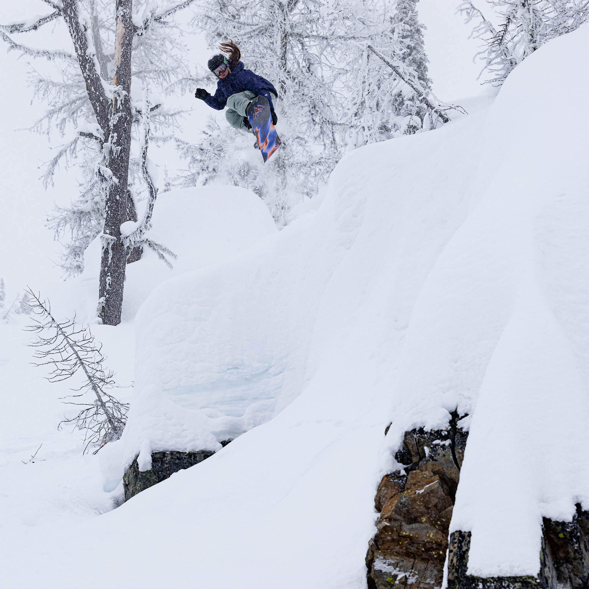 Jones Howler All Mountain/Freeride Snowboard