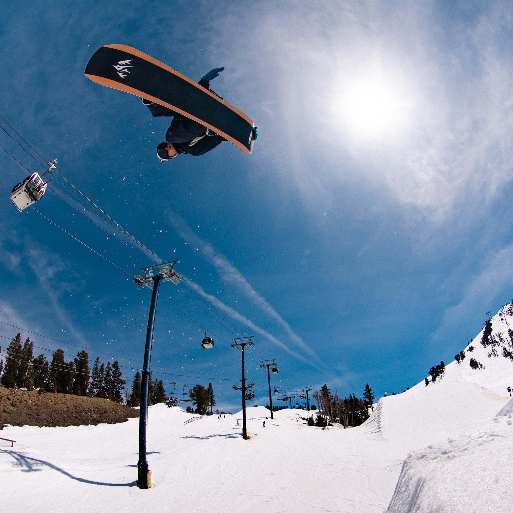 Jones Mountain Twin Pro All Mountain/Freestyle Snowboard