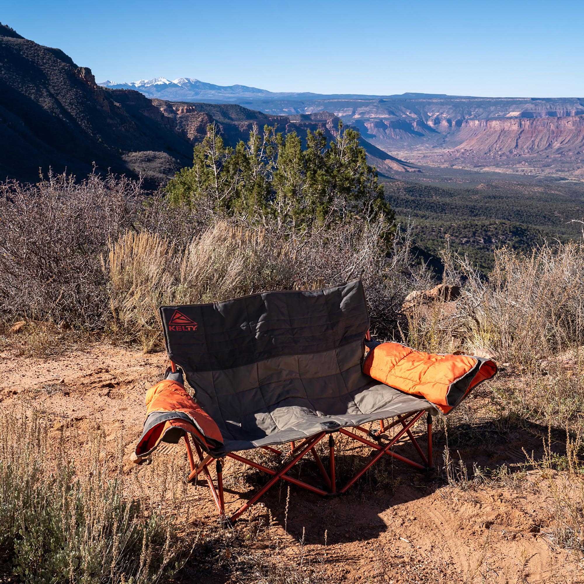 Kelty Loveseat Low Padded Double Camping Chair