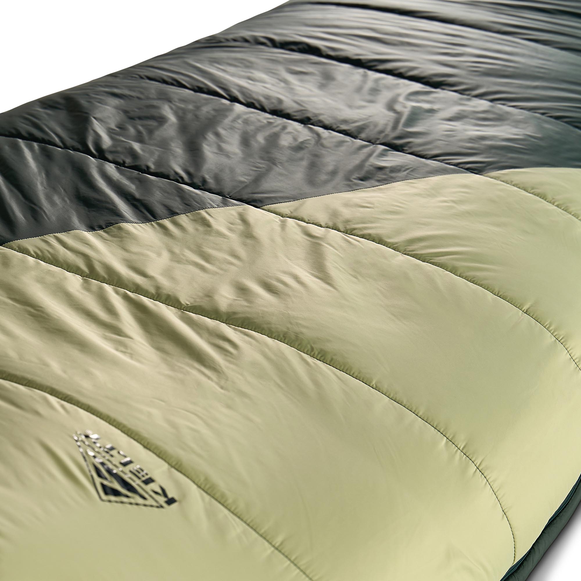 Kelty Women's Cosmic Synthetic 20 Degree Sleeping Bag