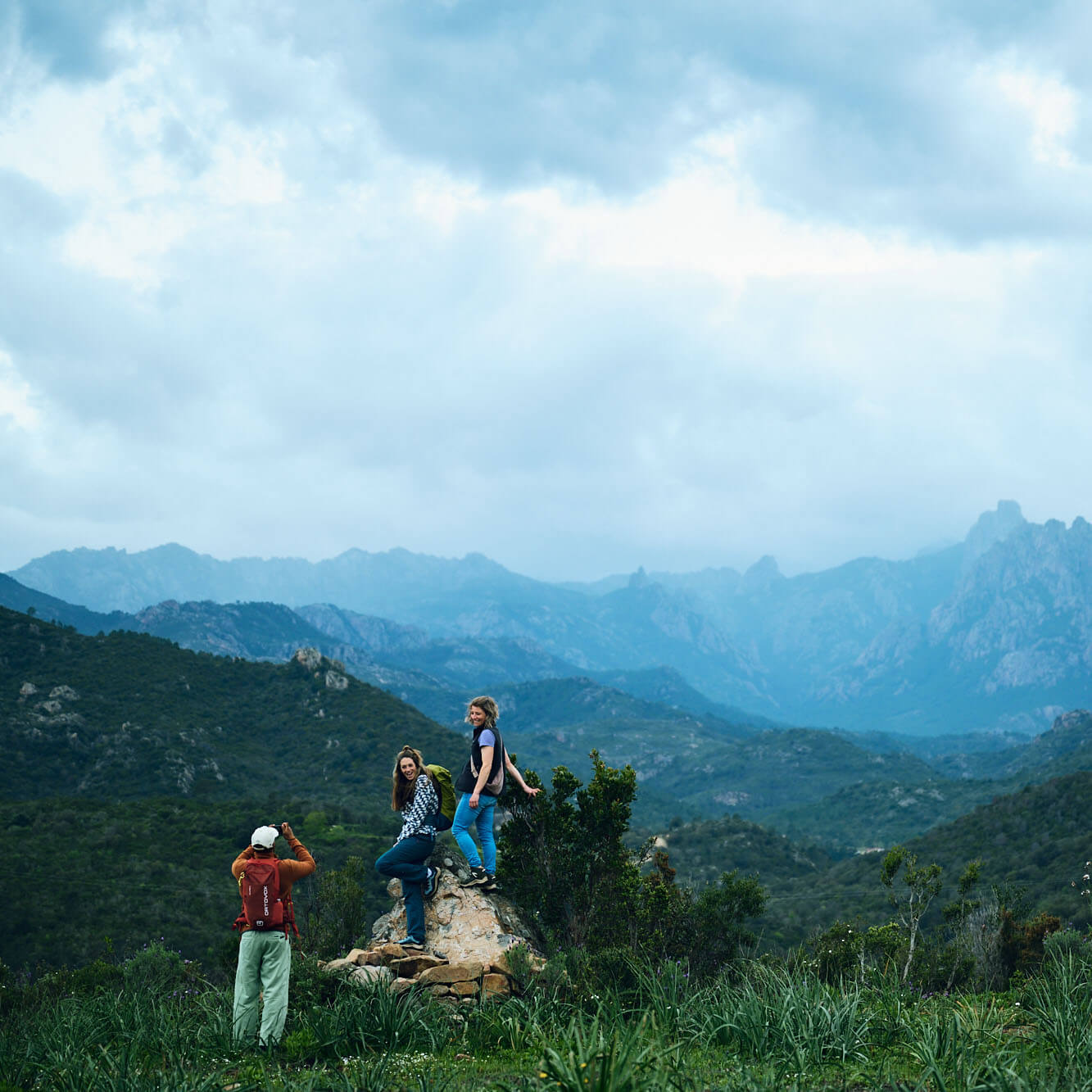 Lowa Ventierra GTX Mid Waterproof Hiking Boots