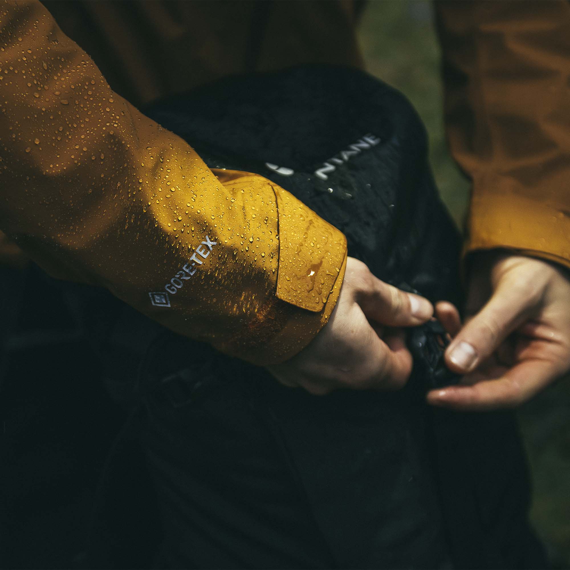 Montane Phase Lite Gore-Tex Jacket