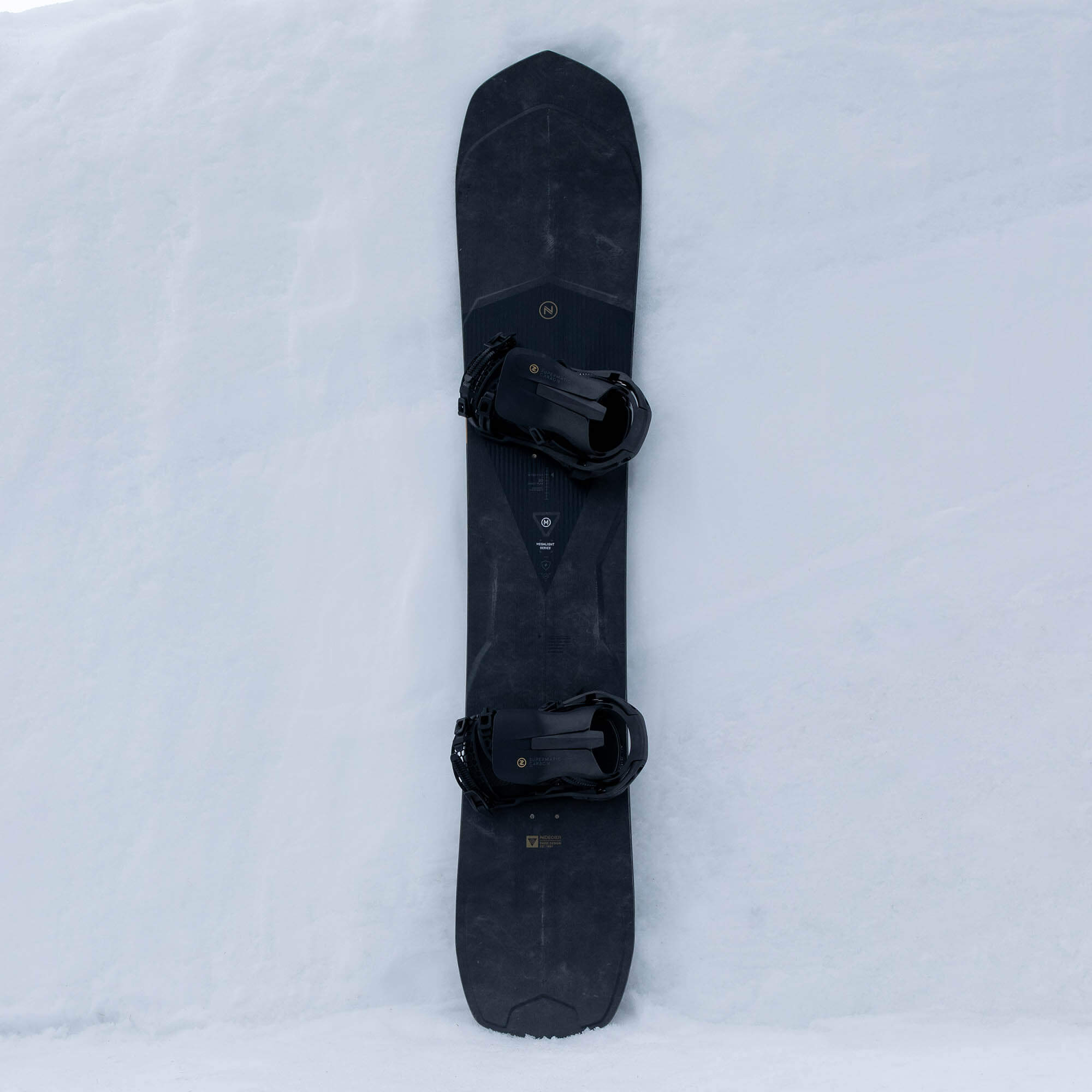 Nidecker Megalight Hybrid Camber Snowboard