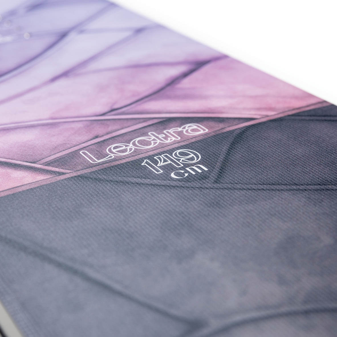 Nitro Lectra Leaf Women's All Mountain/Freestyle Snowboard